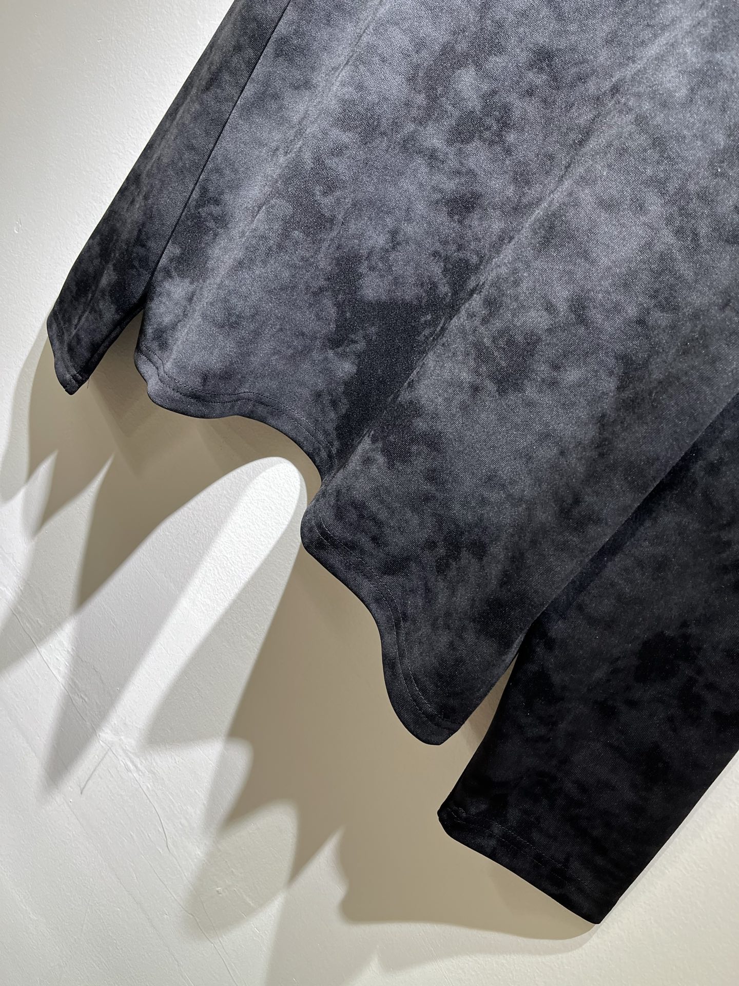 Chrome hear*s克*心 2025秋冬新款男女同款👫打底衫！男女同款一款让你从心底认可的高街夹克