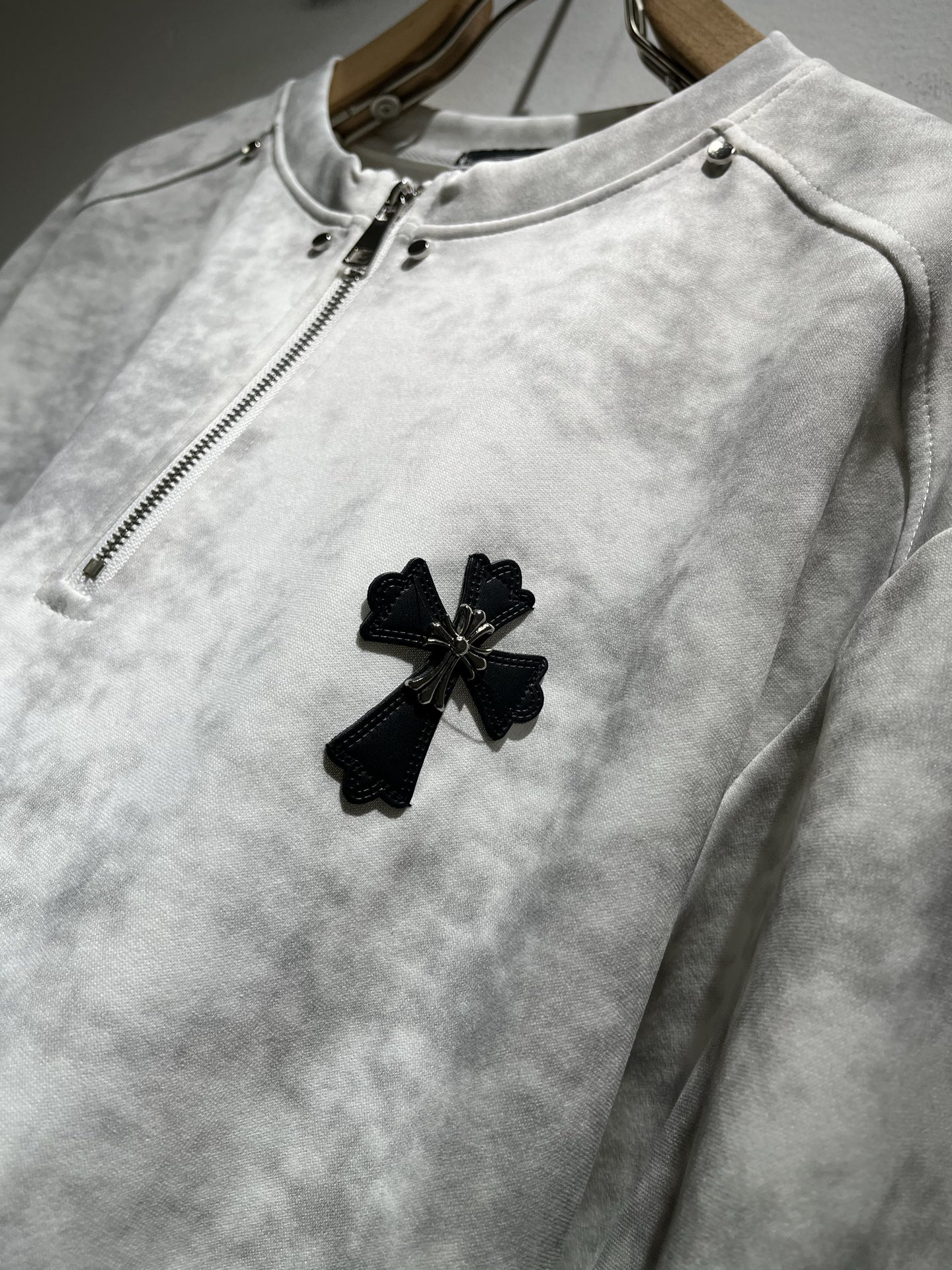 Chrome hear*s克*心 2025秋冬新款男女同款👫打底衫！男女同款一款让你从心底认可的高街夹克