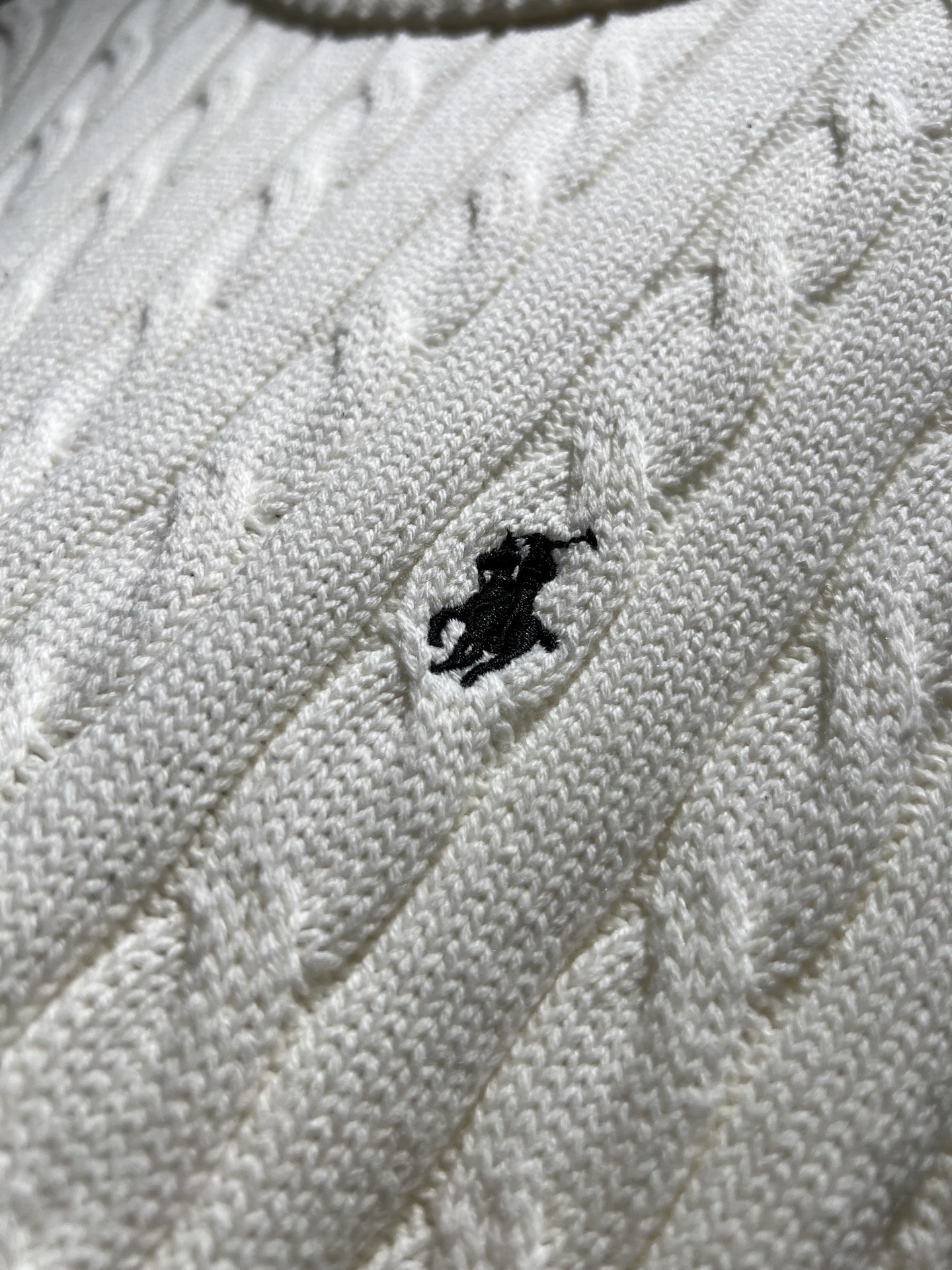 保罗POLOSPORT 2025秋冬新款男士针织羊毛衫，简约纯色时尚款不乏有许多设计大咖们都对于纯色都有