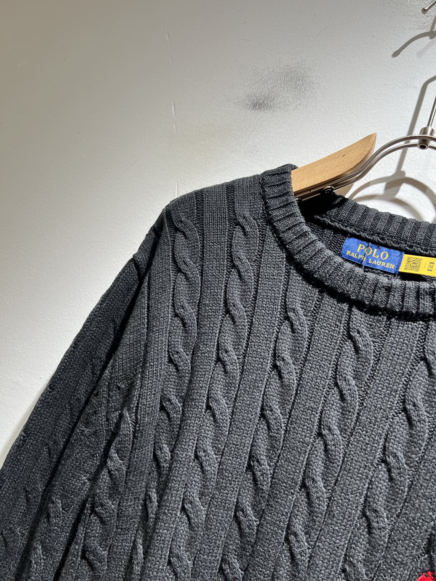 保罗POLOSPORT 2025秋冬新款男士针织羊毛衫，简约纯色时尚款不乏有许多设计大咖们都对于纯色都有