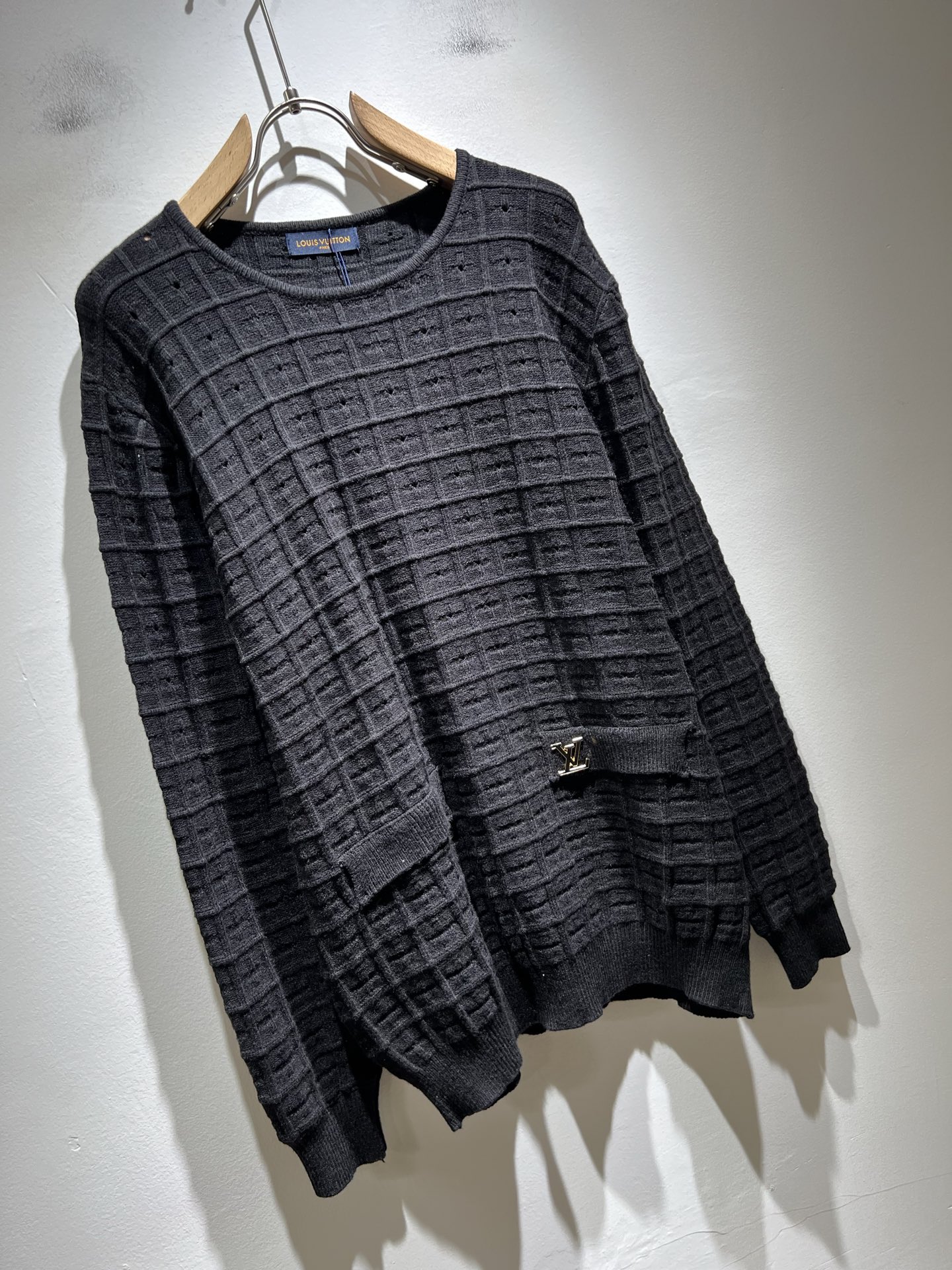 Louis Vuit*on 2025秋冬路易家族轻奢针织羊毛衫！路易家族的新高端，细节品质永远的那么完美