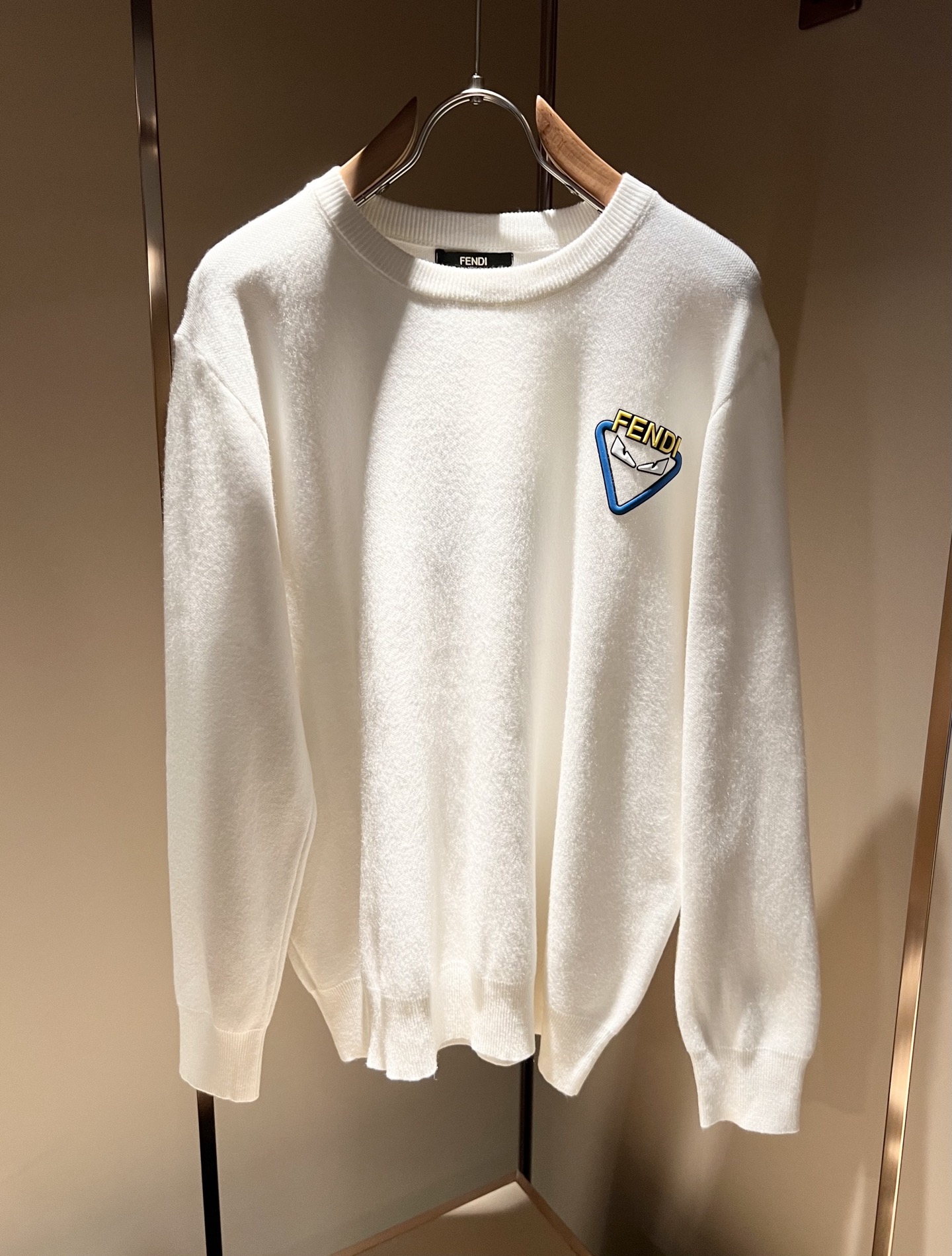 FEN*I 芬*迪2025秋冬新款FD家族男女同款针织羊毛衫，男女同款👫百搭。意大利原厂订单，FD家族人