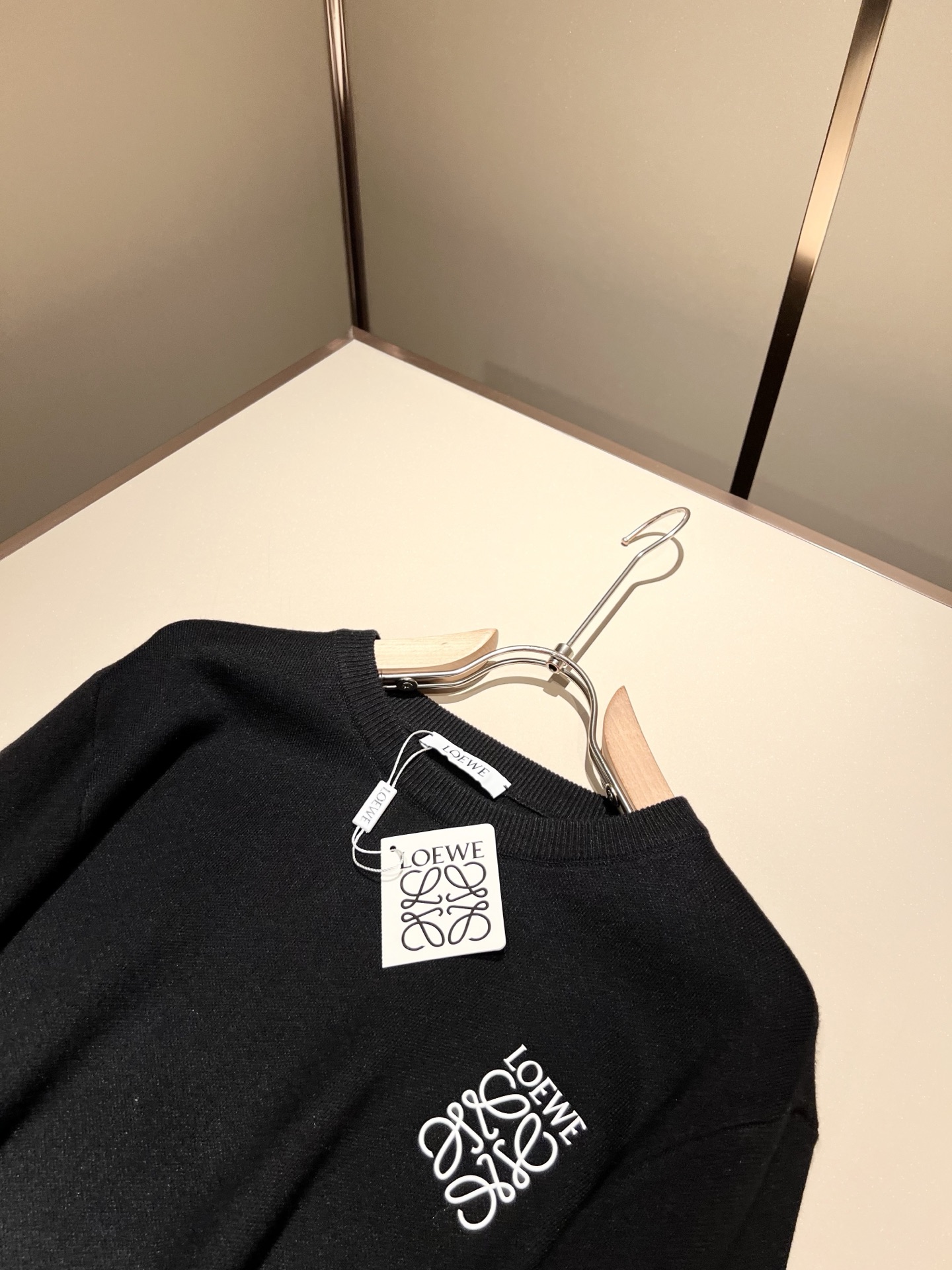 LO*WE/罗*威2025秋冬新款男女同款👫针织羊毛衫，贸易公司渠道货，2025年最新品，官柜同步售卖，