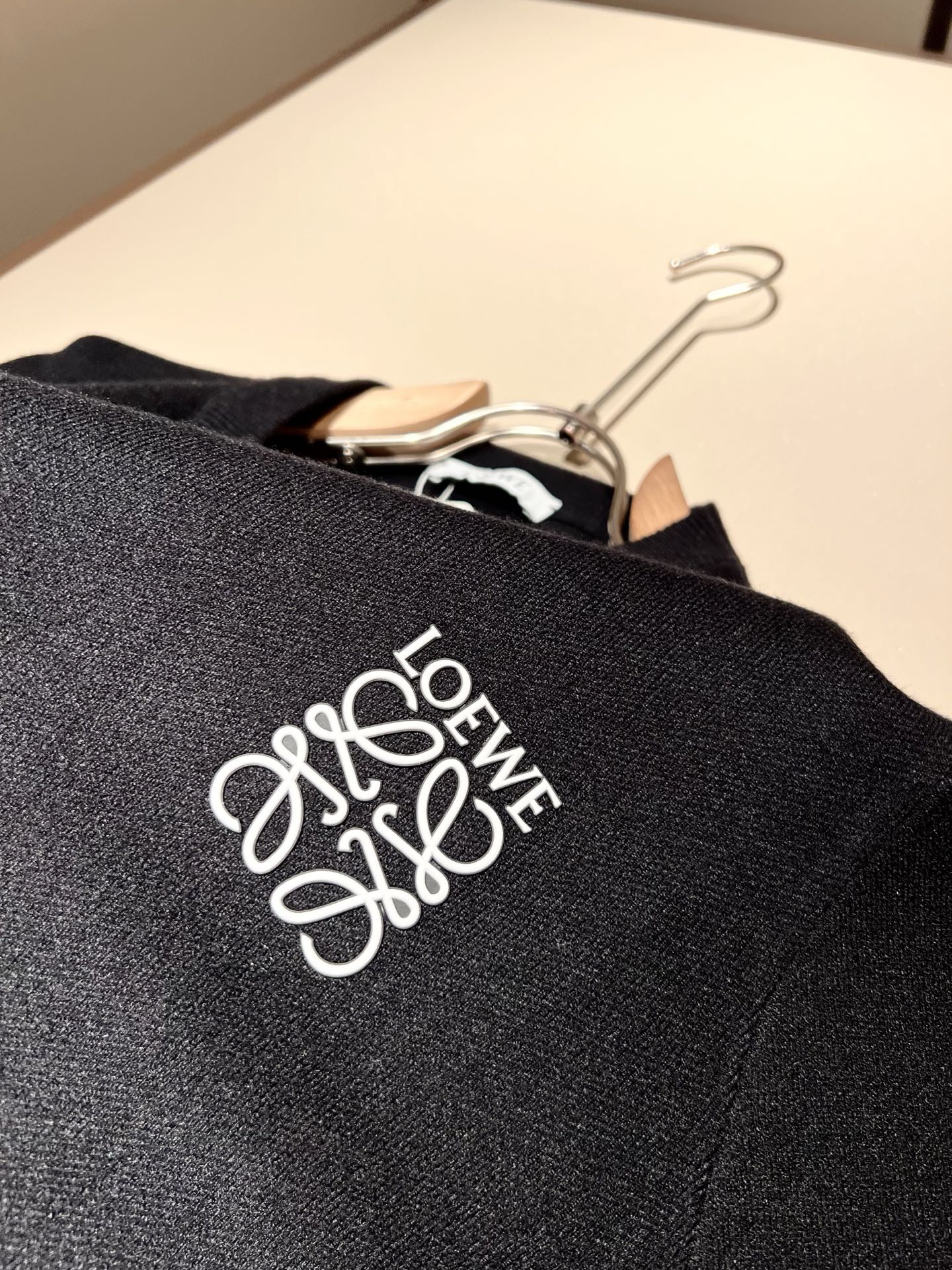 LO*WE/罗*威2025秋冬新款男女同款👫针织羊毛衫，贸易公司渠道货，2025年最新品，官柜同步售卖，