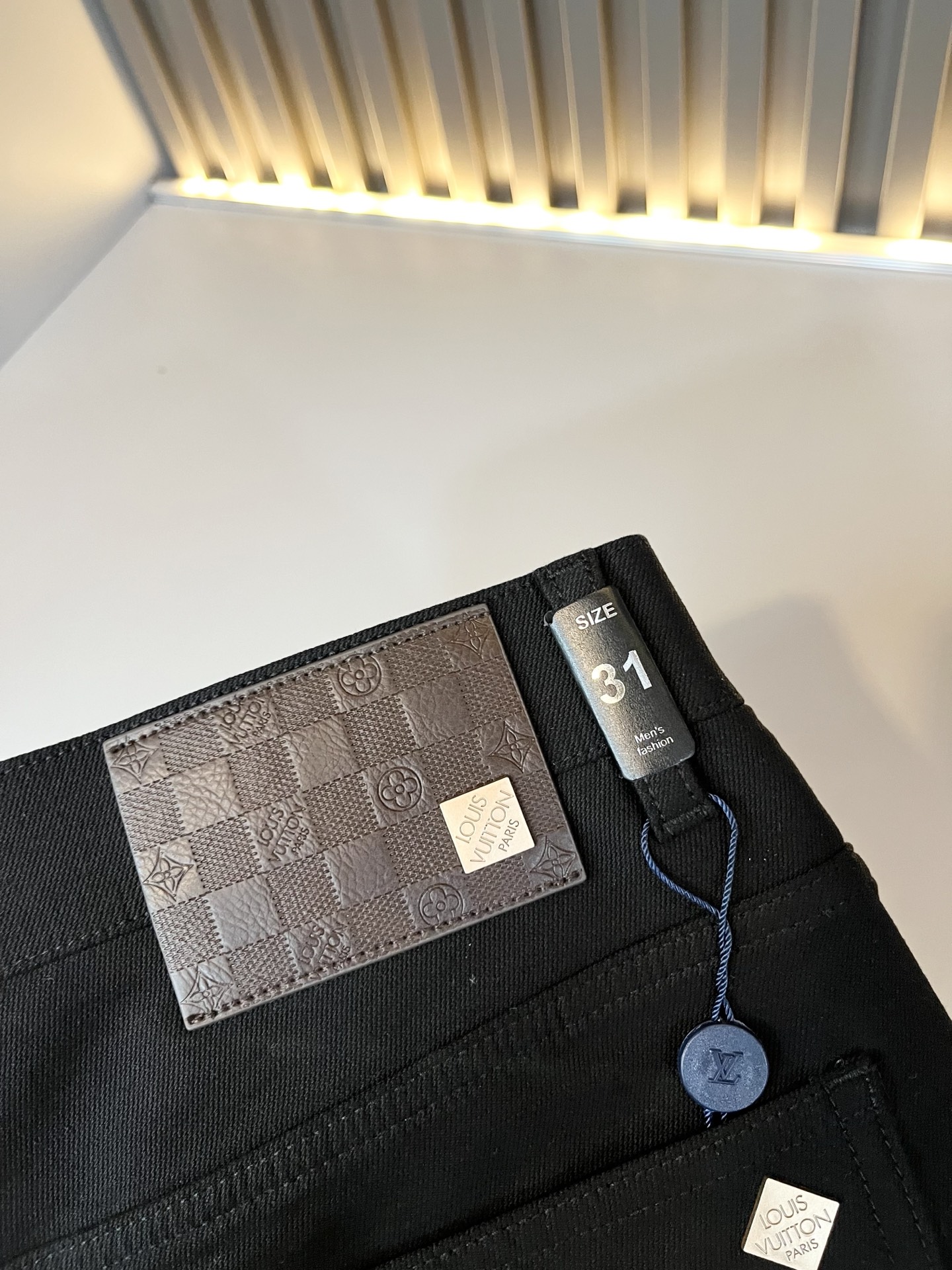 LouisVuitt*路易*登 2025秋冬新款男士休闲西裤，男士经典时尚百搭商务休闲西裤! 都市精英商