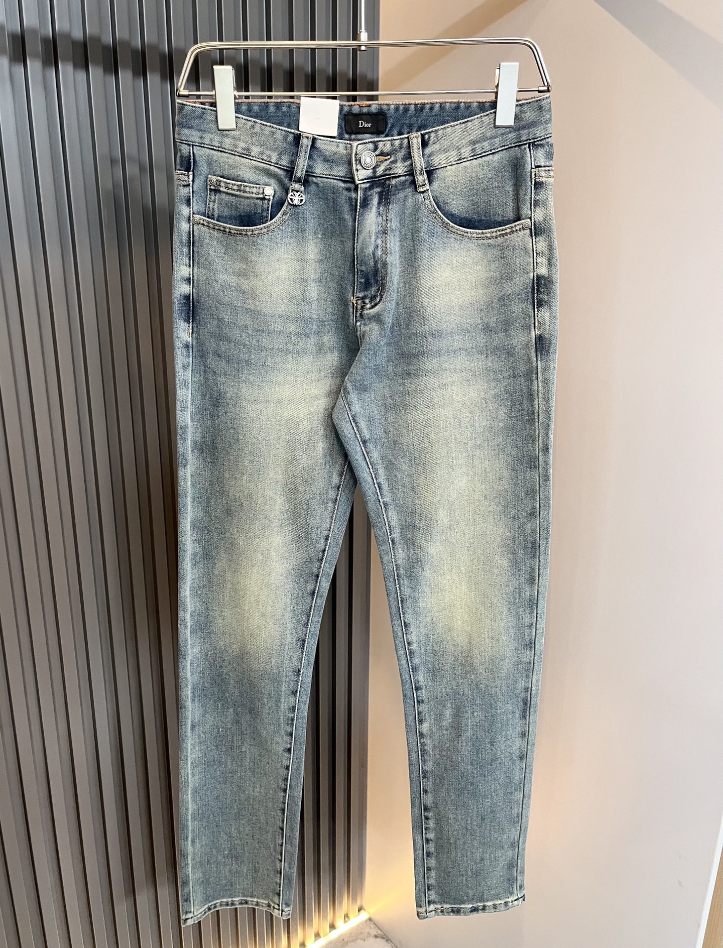 Dio*r 迪家 2025秋冬男士水洗小直筒牛仔裤！贸易公司渠道牛货，品相超赞，时尚圈万能的百搭裤王，欧