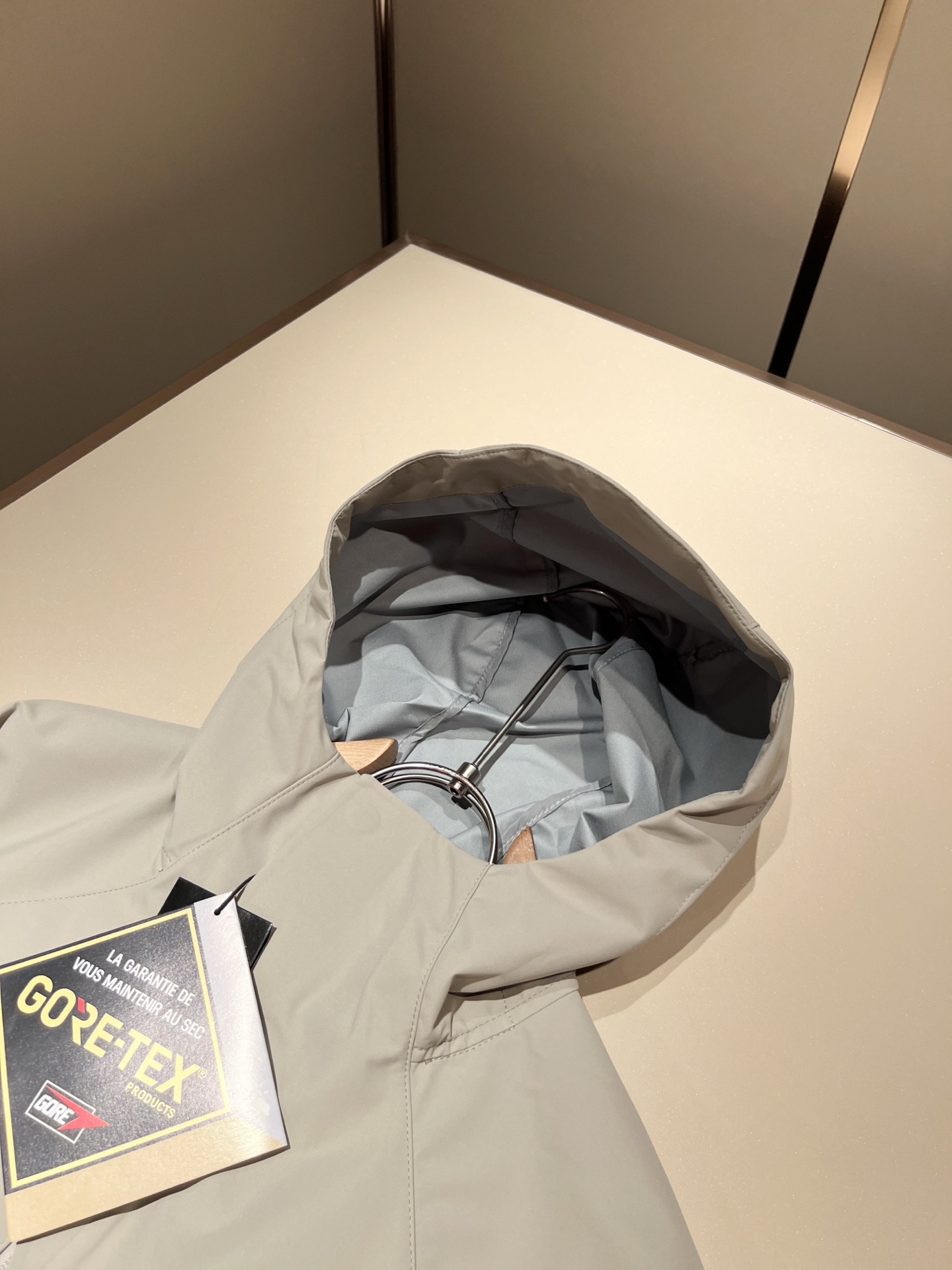 ARCTER*X始*祖鸟 2025秋冬新款男女同款👫夹克外套，户外品牌可能大家第一想到的就是加拿大鹅、始