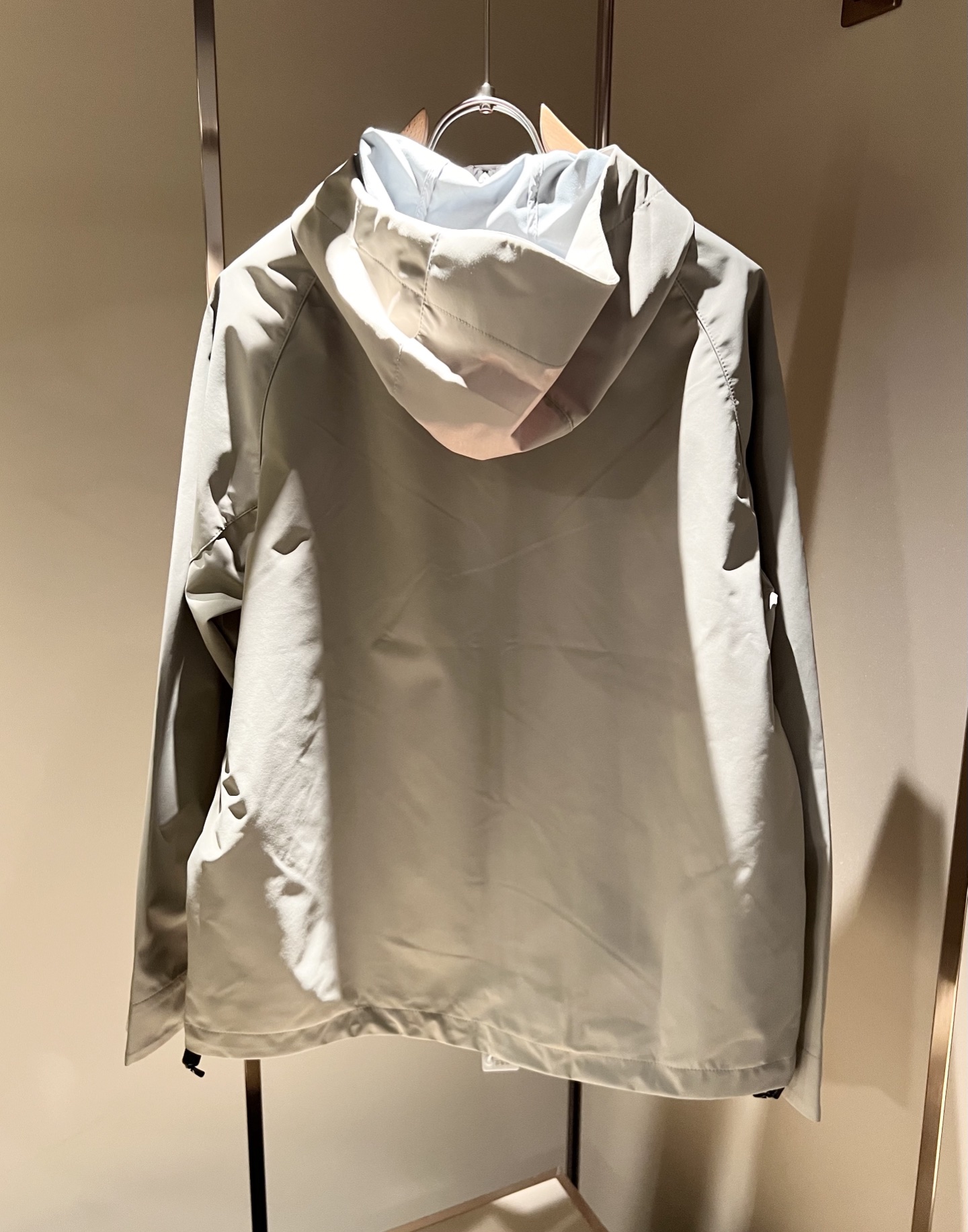 ARCTER*X始*祖鸟 2025秋冬新款男女同款👫夹克外套，户外品牌可能大家第一想到的就是加拿大鹅、始