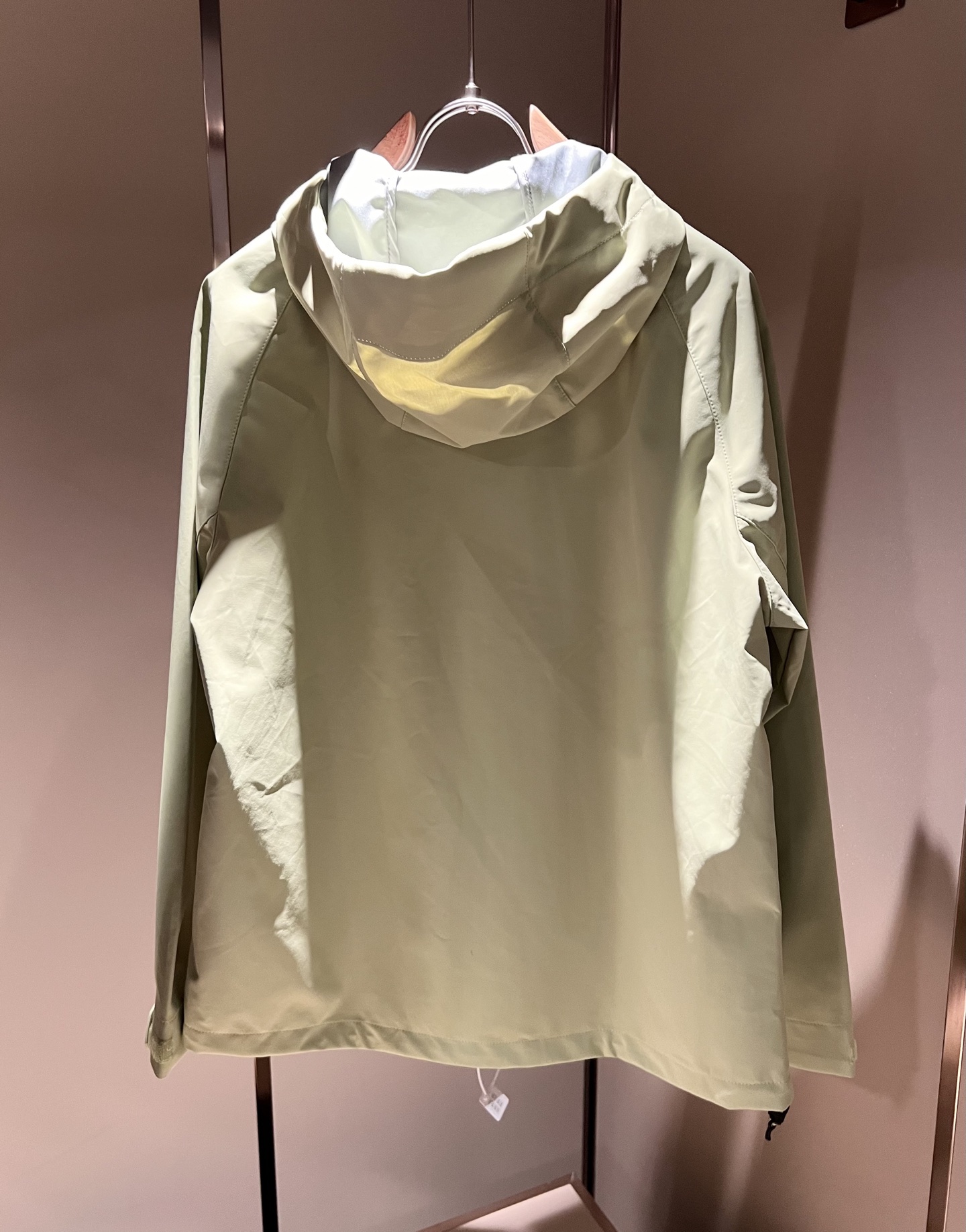 ARCTER*X始*祖鸟 2025秋冬新款男女同款👫夹克外套，户外品牌可能大家第一想到的就是加拿大鹅、始