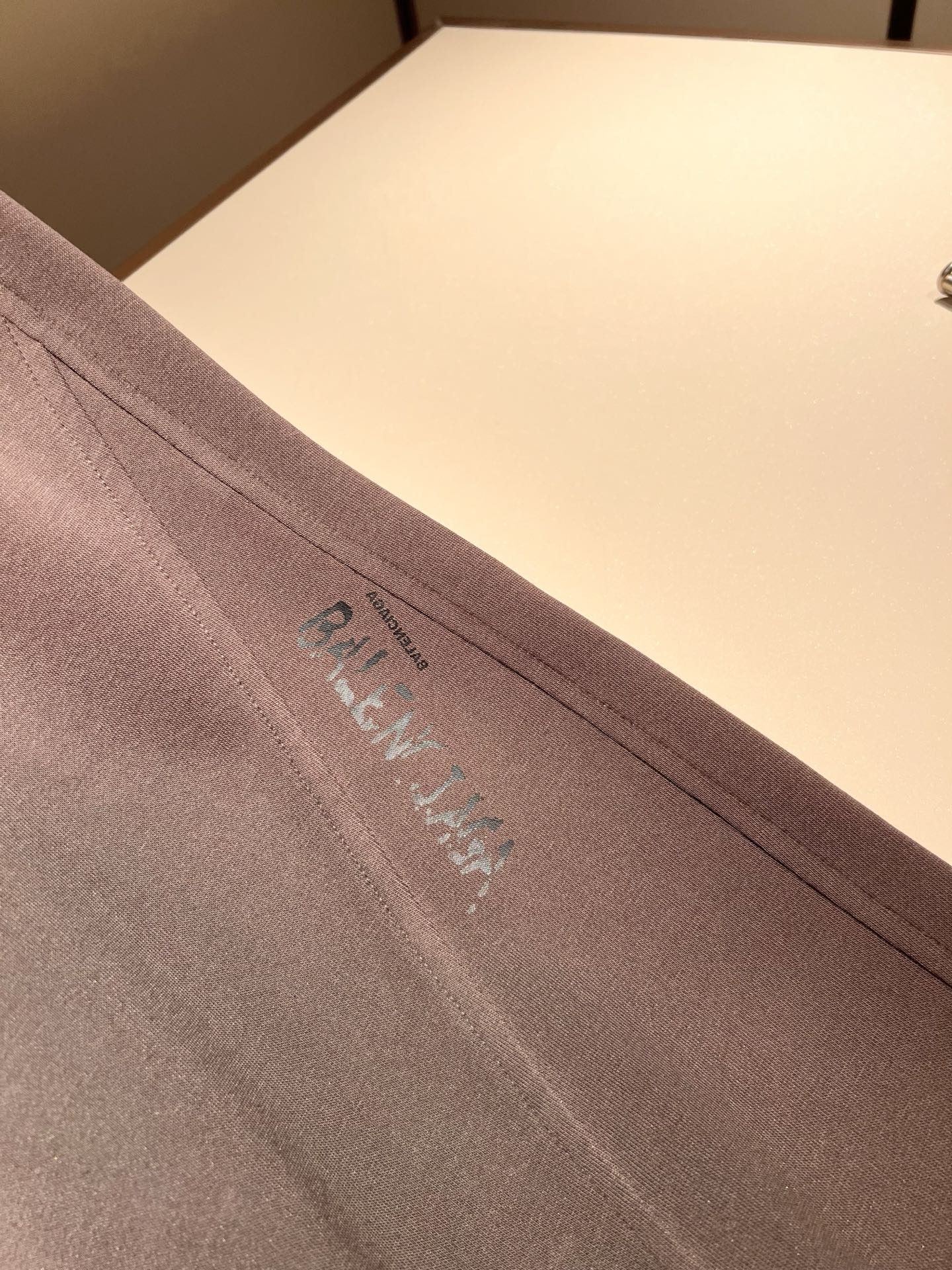 BALENCIA*巴黎*家 2025秋冬新款休闲裤，巴黎世家 裤腿字母logo图案印花设计！新款现货 Y