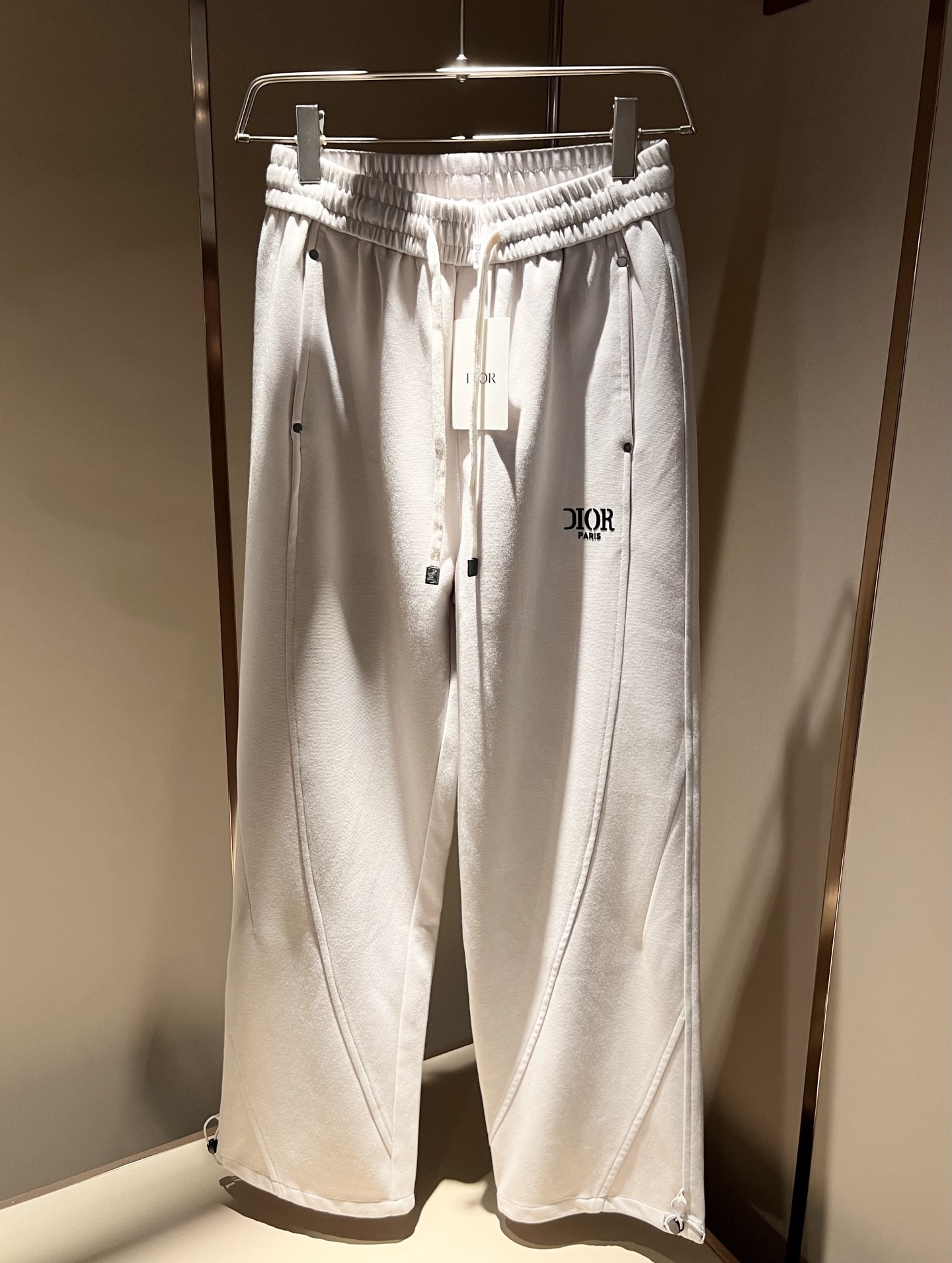 Dio*迪*奥 2025秋冬新款男女同款👫休闲休闲裤，男女同款！裤腿logo图案印花设计！时尚运动休闲裤