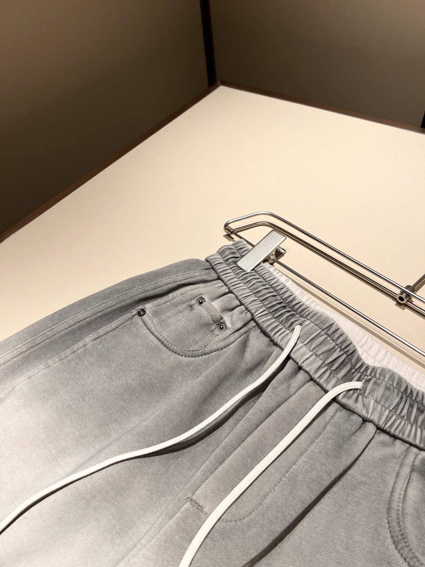 马吉拉 maison margiel 2025秋冬新款男女同款👫休闲裤，专柜同步发售！定制专属洗水纯棉面