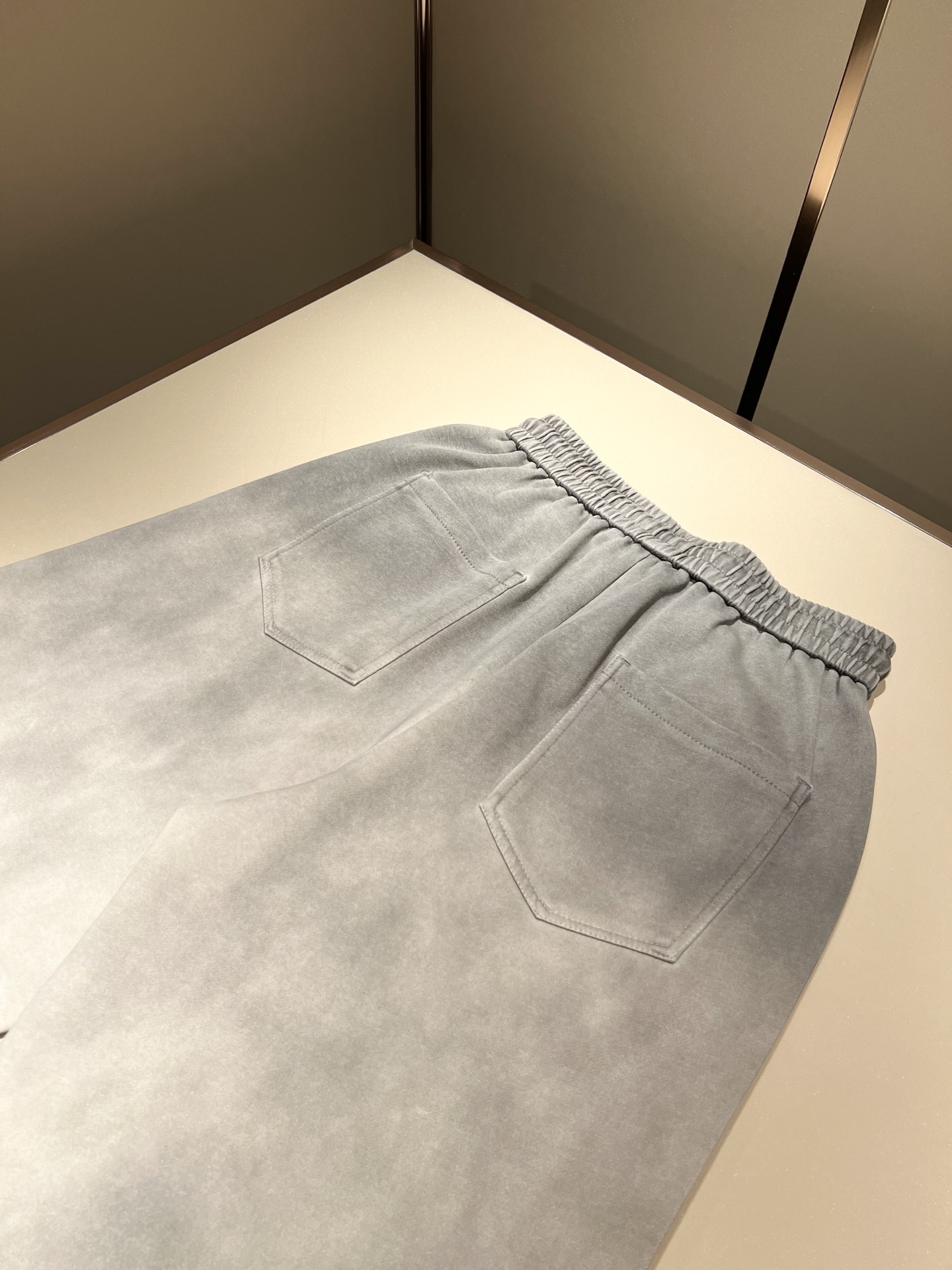 马吉拉 maison margiel 2025秋冬新款男女同款👫休闲裤，专柜同步发售！定制专属洗水纯棉面