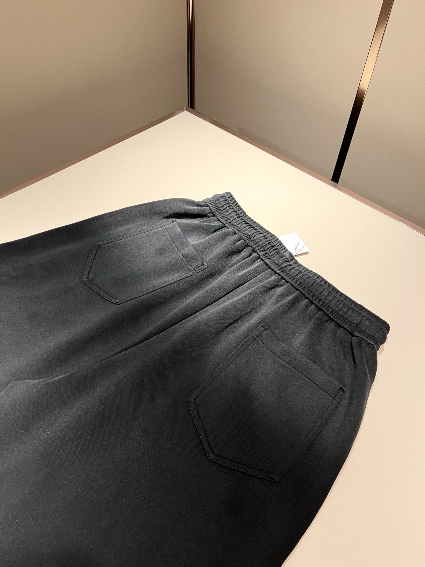 马吉拉 maison margiel 2025秋冬新款男女同款👫休闲裤，专柜同步发售！定制专属洗水纯棉面