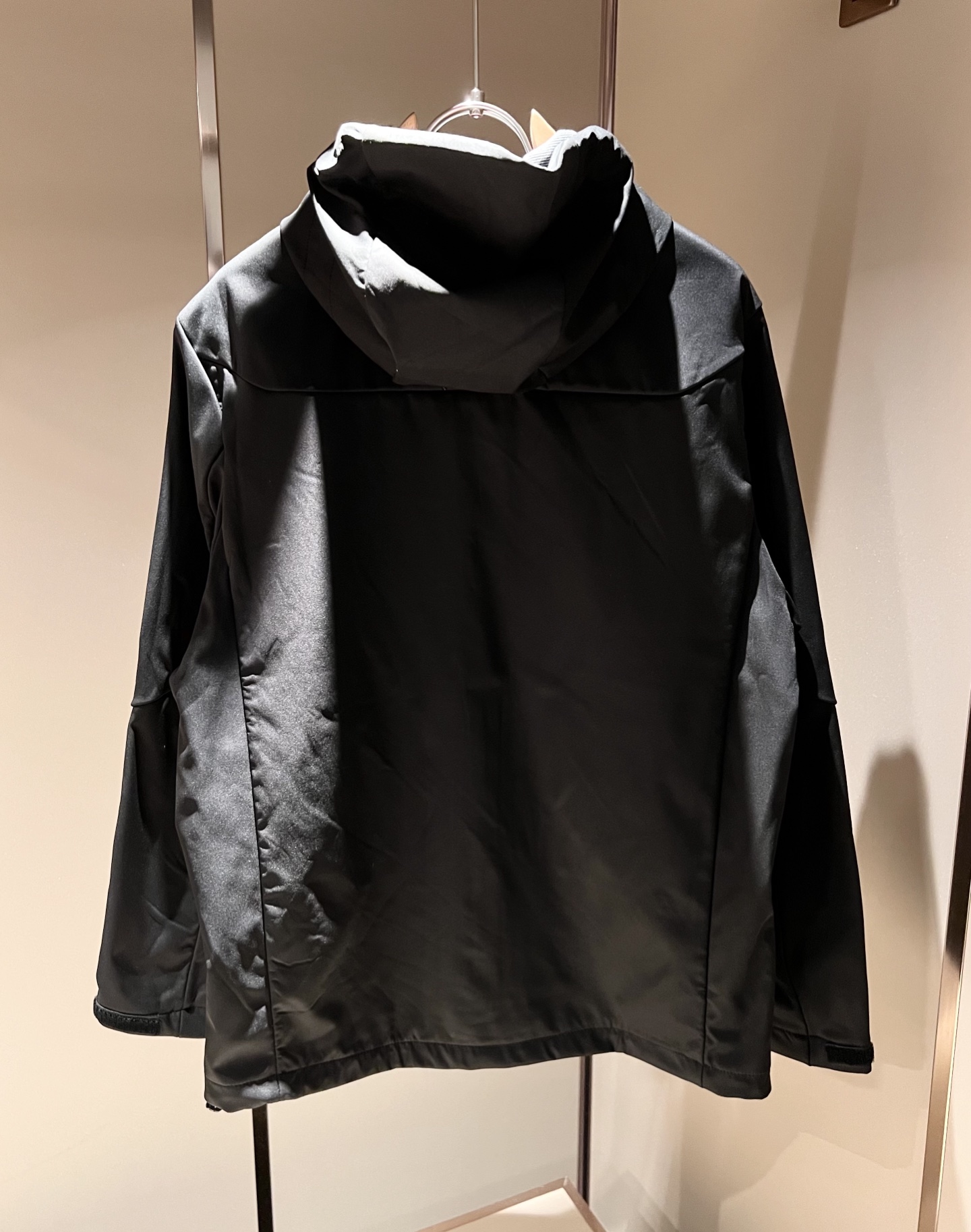 ARCTER*X始*祖鸟 2025秋冬新款男女同款👫夹克外套，户外品牌可能大家第一想到的就是加拿大鹅、始