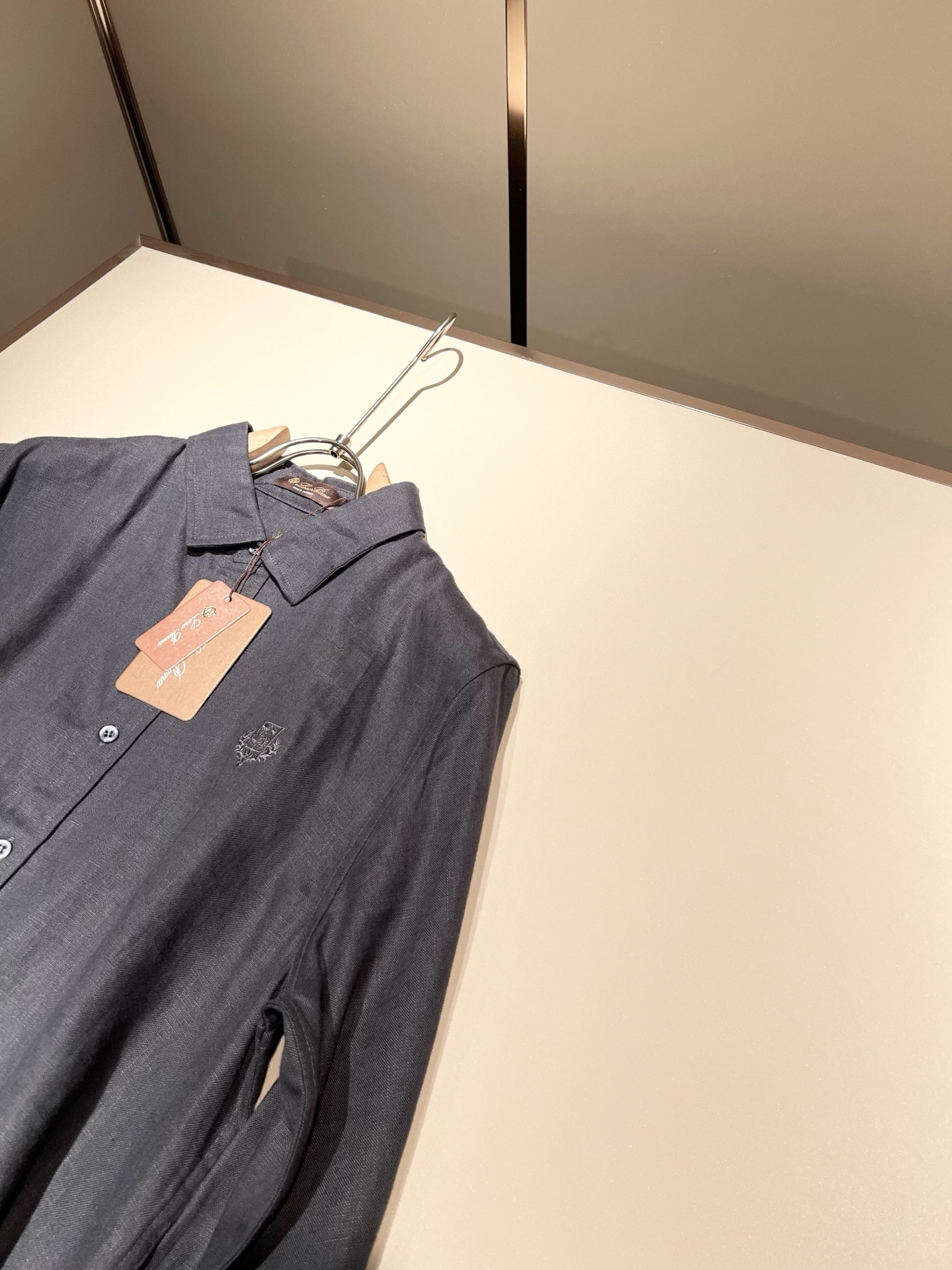 Loro Piana诺悠翩雅 2025秋冬男士套装，最新的贸易订单全品相！！网红款！上身舒适透气，不僵硬