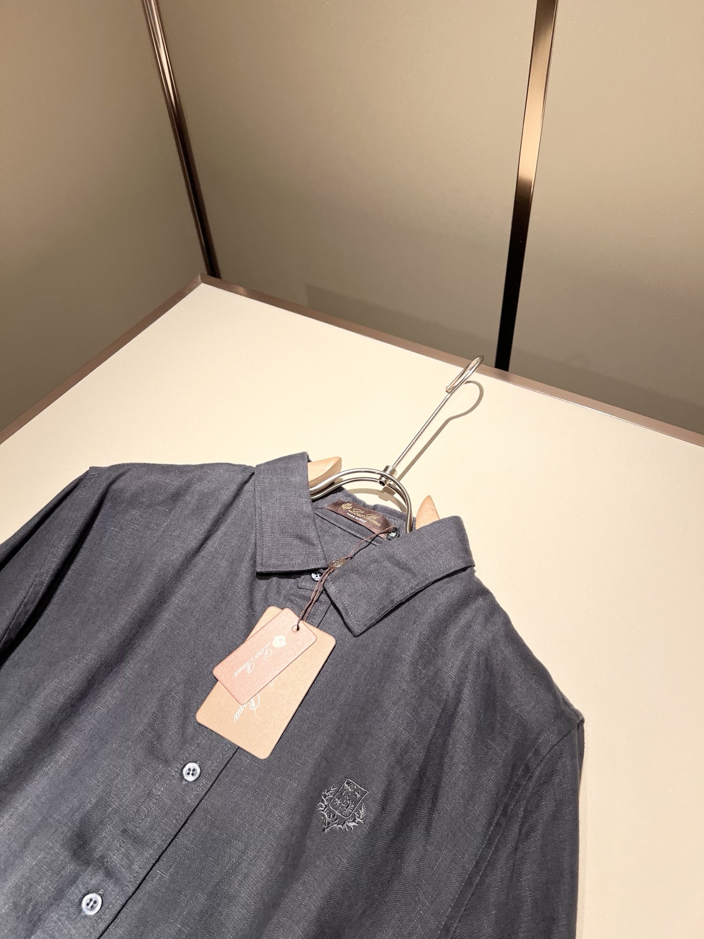 Loro Piana诺悠翩雅 2025秋冬男士套装，最新的贸易订单全品相！！网红款！上身舒适透气，不僵硬