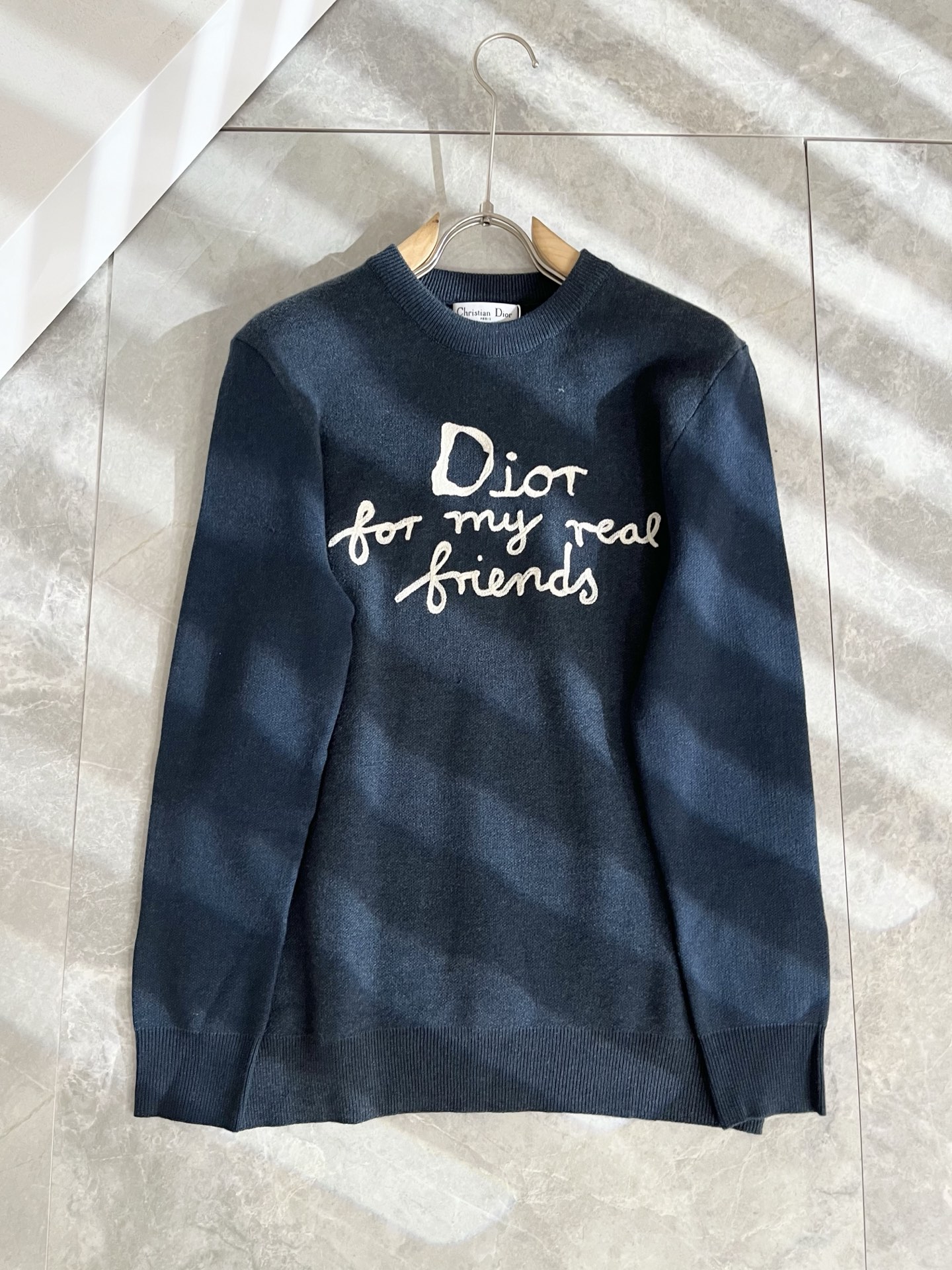 Dior*迪家 2025秋冬新款男女同款👫针织羊毛衫，专柜同步发售！定制专属羊毛🐑面料，从容百搭，档次极