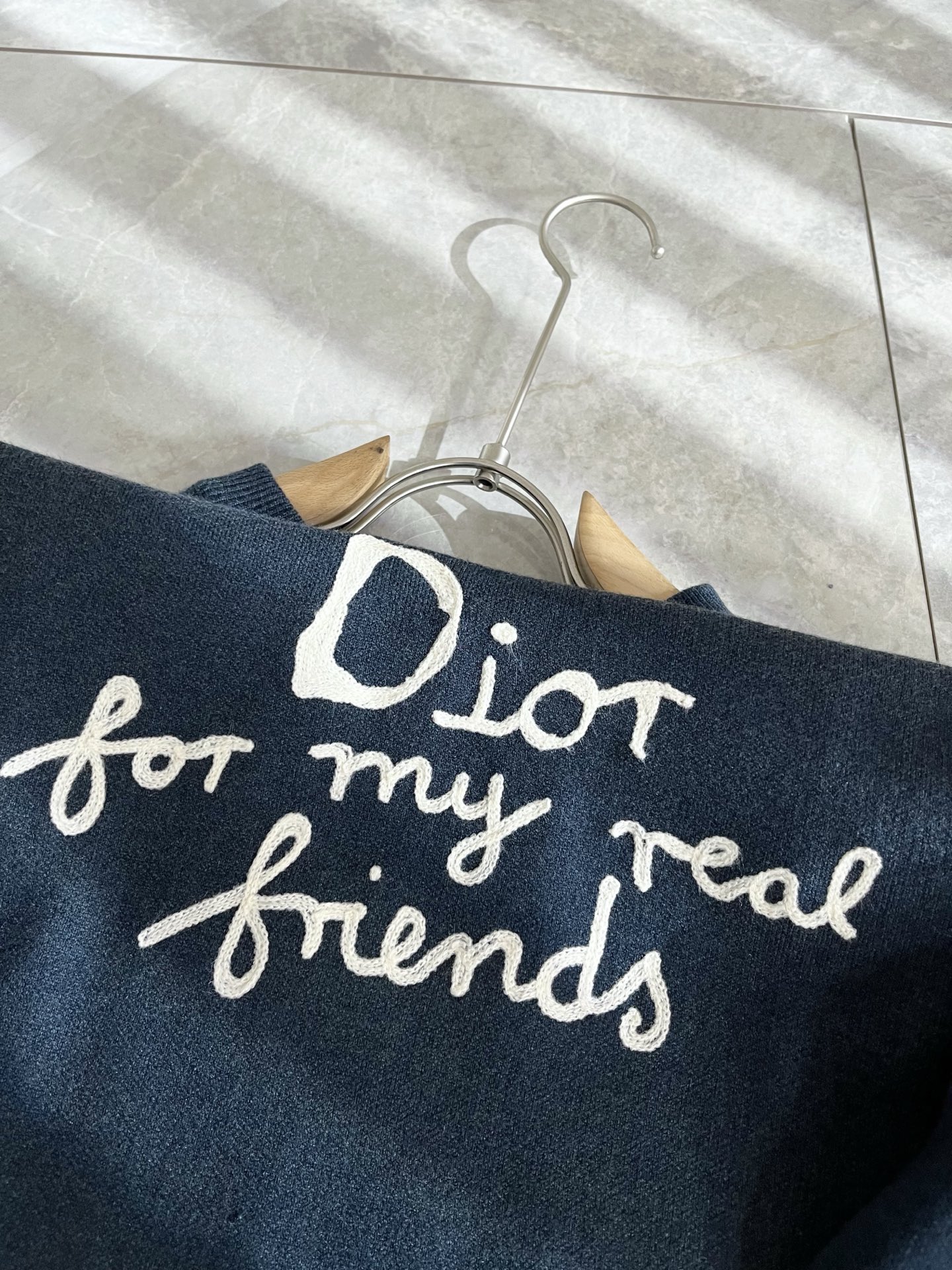 Dior*迪家 2025秋冬新款男女同款👫针织羊毛衫，专柜同步发售！定制专属羊毛🐑面料，从容百搭，档次极