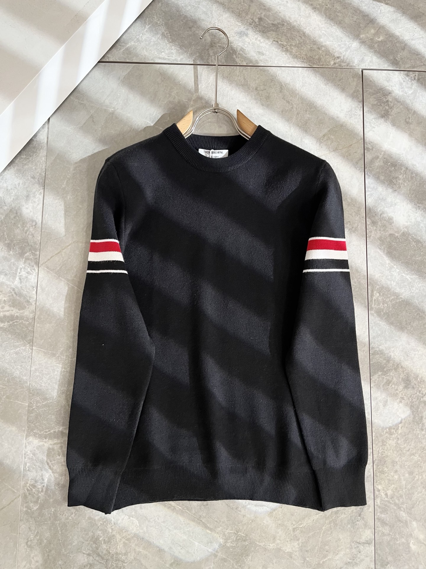 ThomBrow*e汤姆*朗2025秋冬新款男女同款👫针织羊毛衫，今年的专柜新品，男女同款👫超软羊毛面料