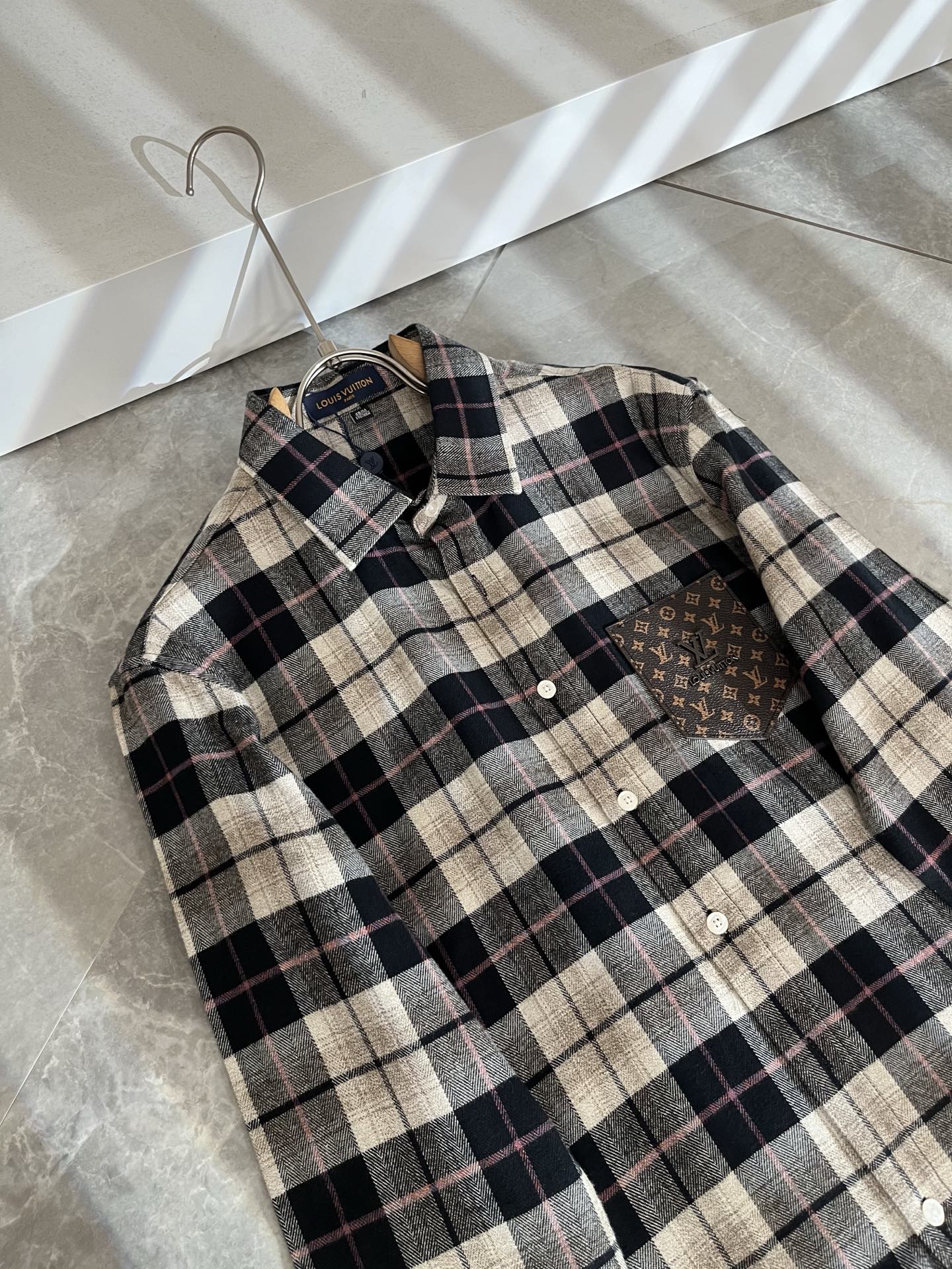 Louis Vuit*on 路易*登 2025秋冬新款轻奢男女同款👫衬衣，路易家族的新高端，细节品质永远