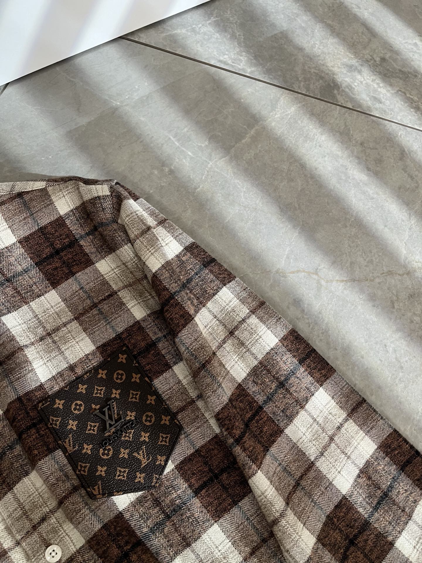Louis Vuit*on 路易*登 2025秋冬新款轻奢男女同款👫衬衣，路易家族的新高端，细节品质永远