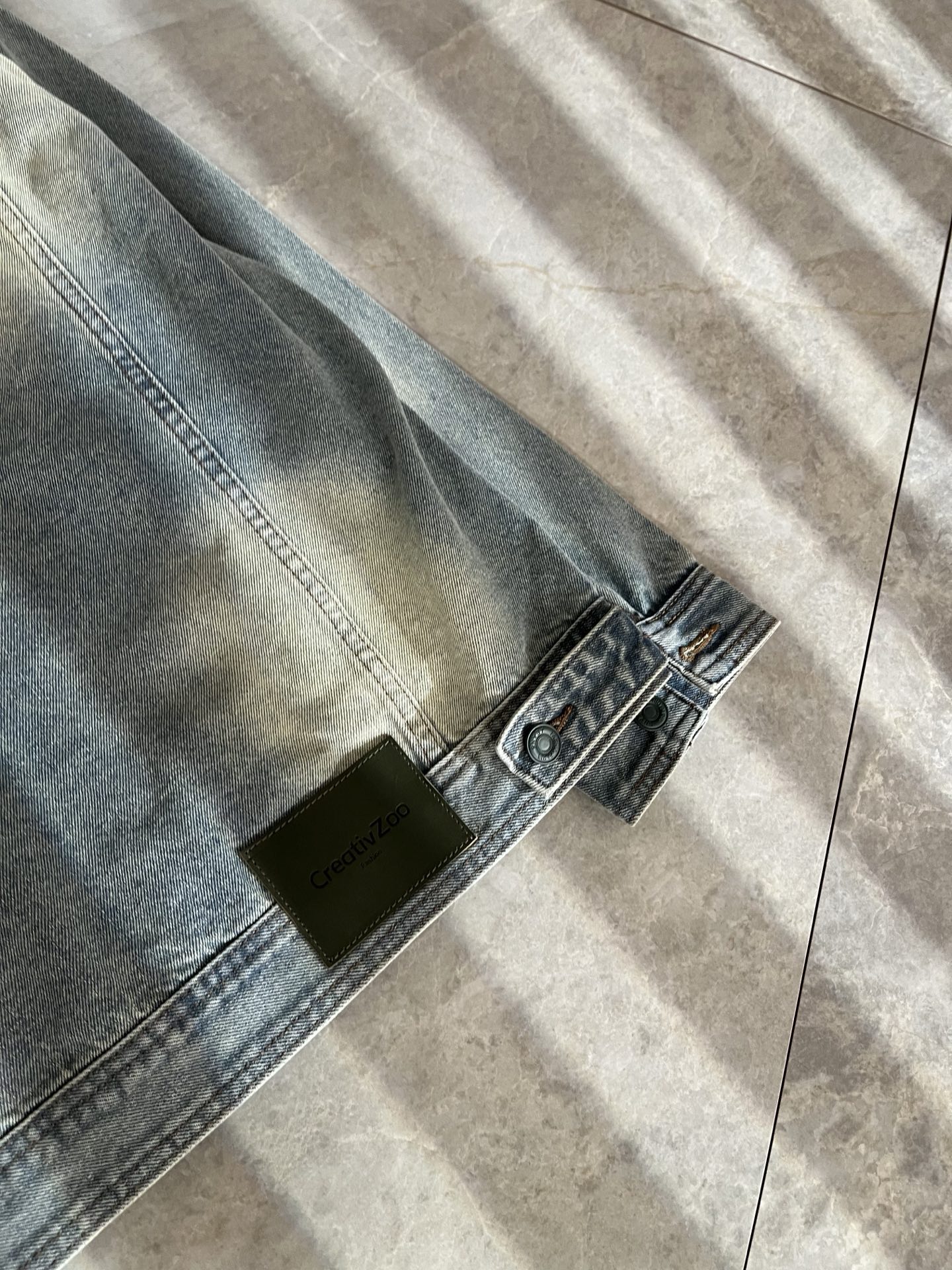 Louis Vuit*on 路易*登 2025秋冬新款轻奢男女同款👫牛仔夹克外套，路易家族的新高端，细节