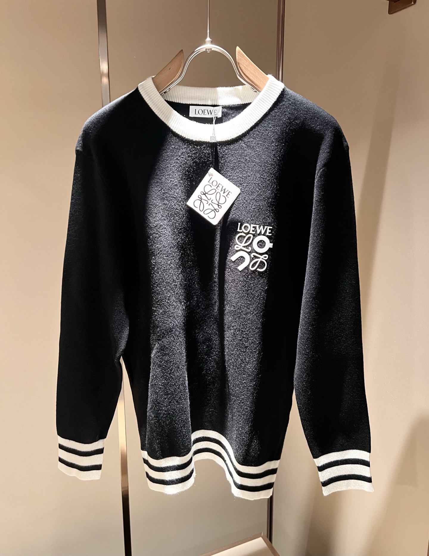LO*WE/罗*威2025秋冬新款男女同款👫针织羊毛衫，贸易公司渠道货，2025年最新品，官柜同步售卖，