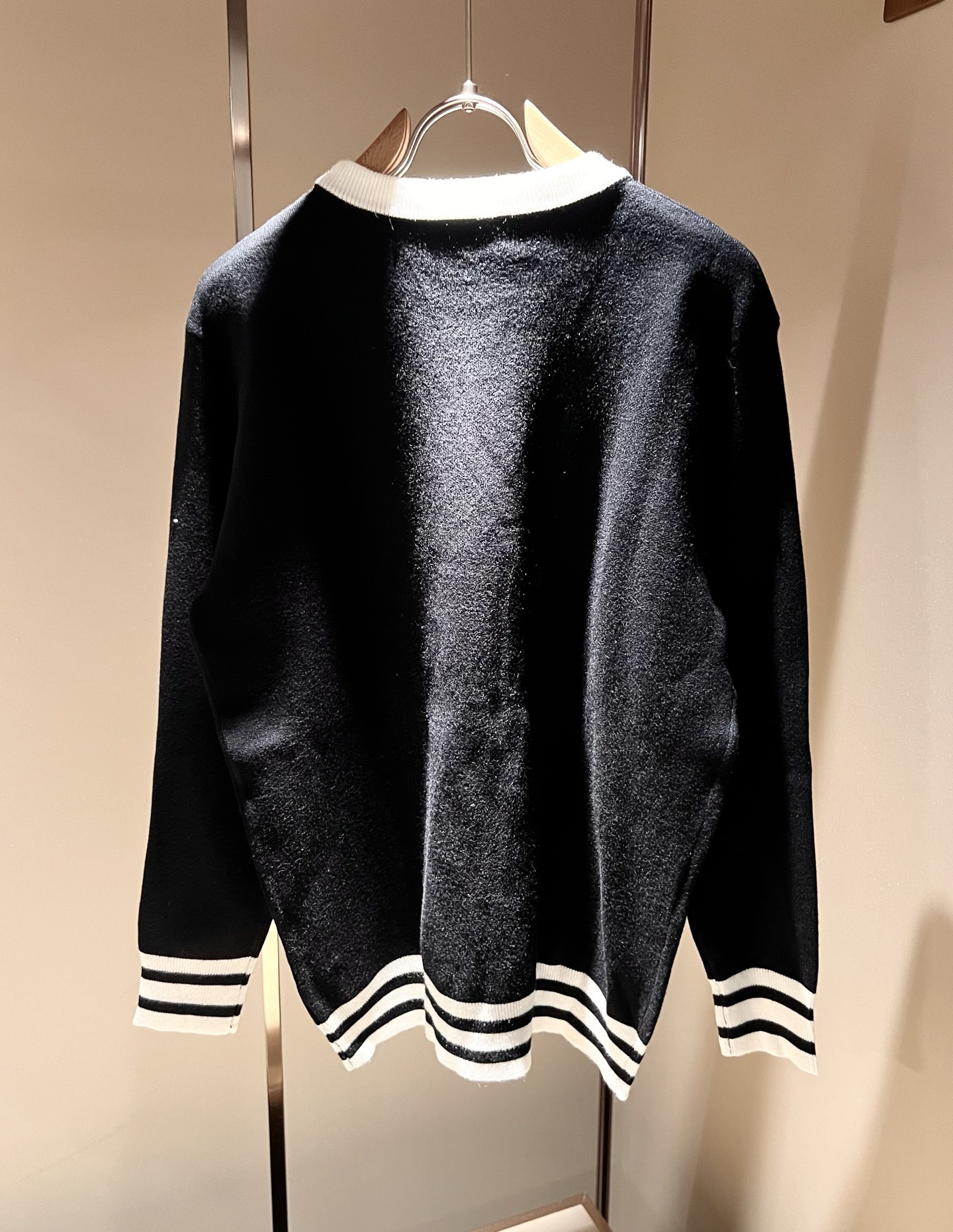 LO*WE/罗*威2025秋冬新款男女同款👫针织羊毛衫，贸易公司渠道货，2025年最新品，官柜同步售卖，