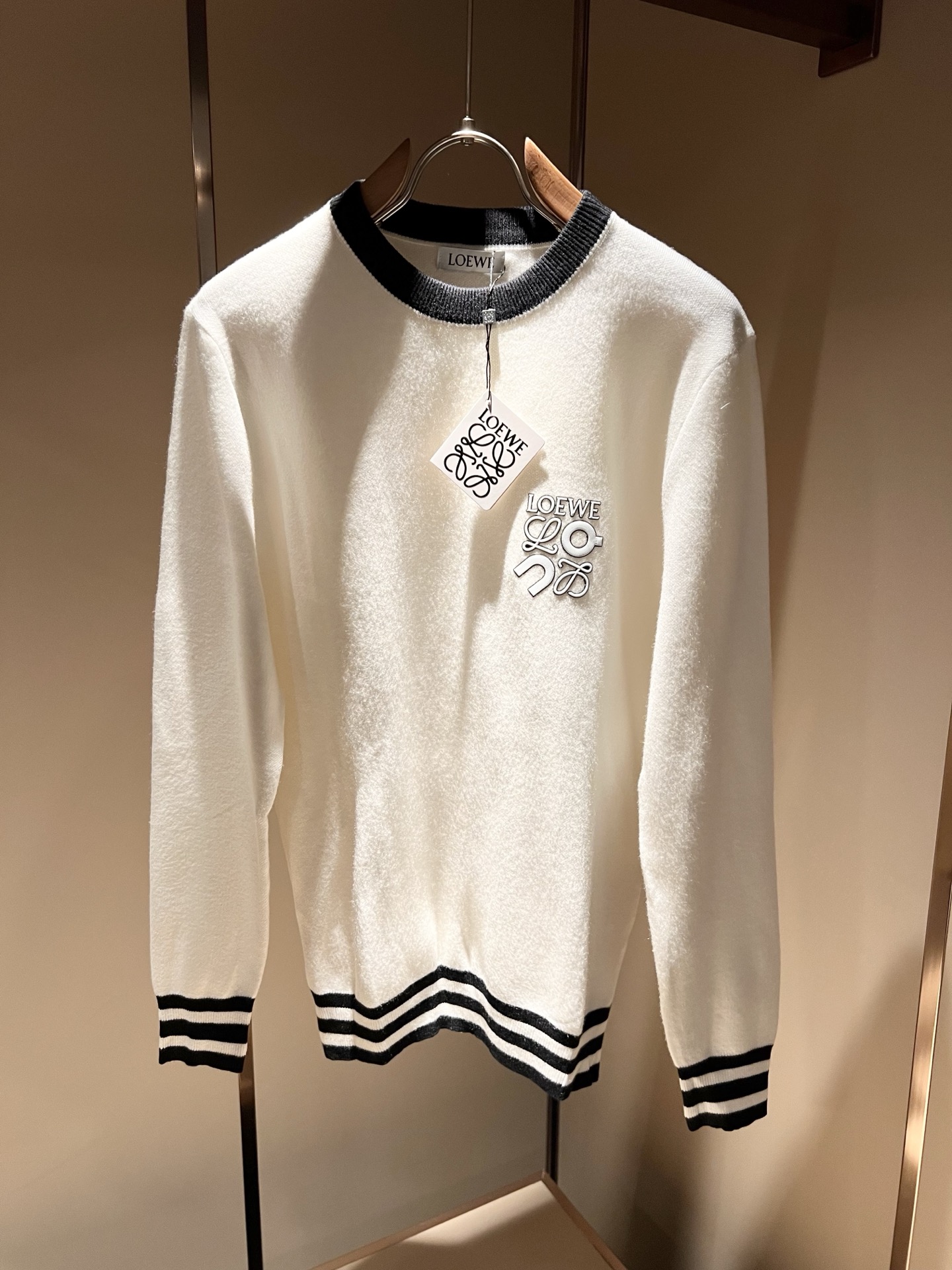 LO*WE/罗*威2025秋冬新款男女同款👫针织羊毛衫，贸易公司渠道货，2025年最新品，官柜同步售卖，