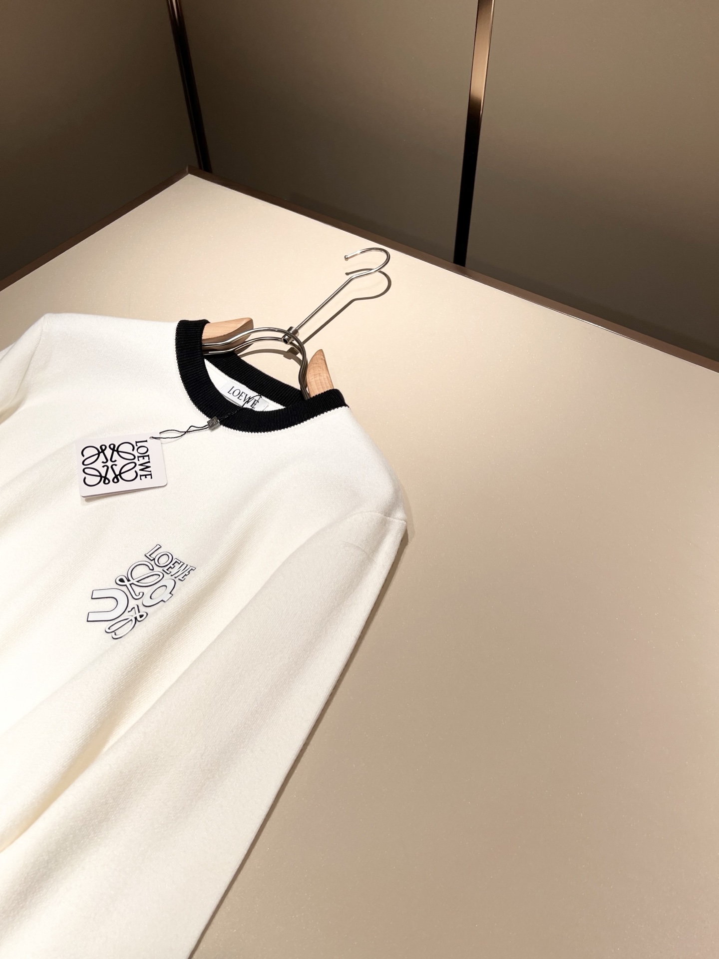 LO*WE/罗*威2025秋冬新款男女同款👫针织羊毛衫，贸易公司渠道货，2025年最新品，官柜同步售卖，