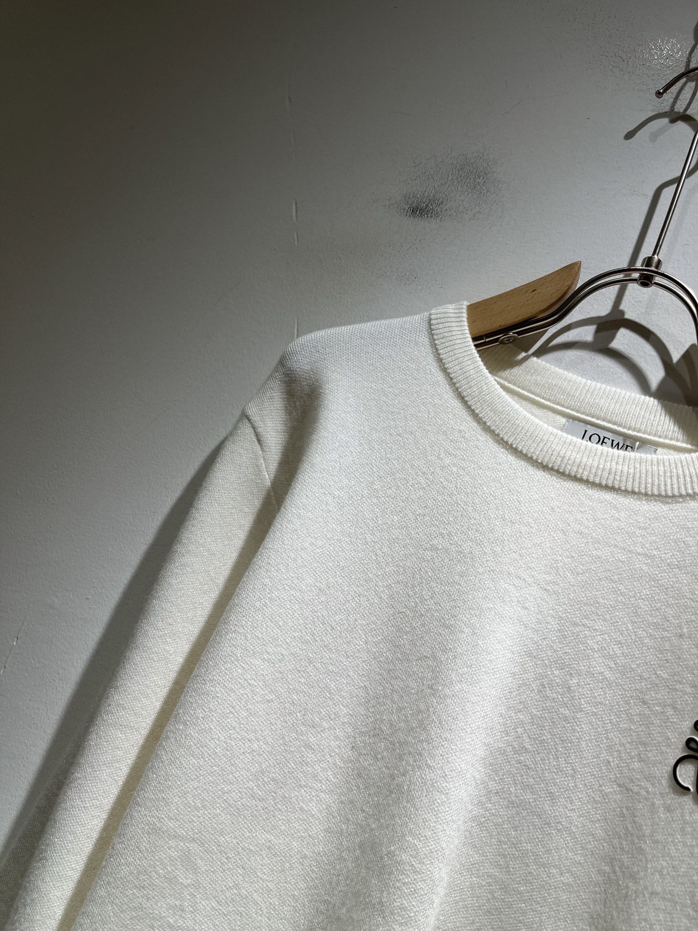 LO*WE/罗*威2025秋冬新款男女同款👫针织羊毛衫，贸易公司渠道货，2025年最新品，官柜同步售卖，