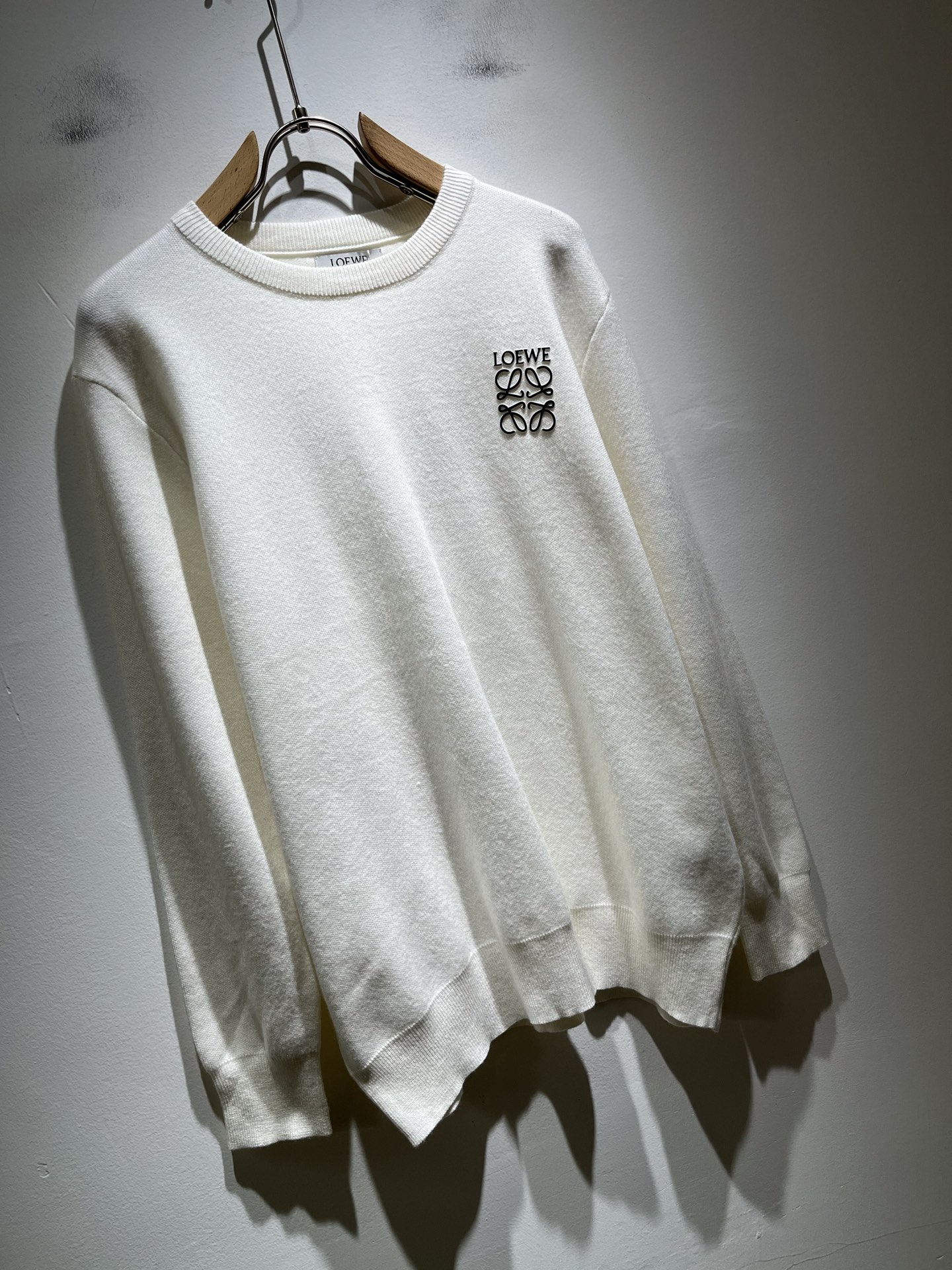 LO*WE/罗*威2025秋冬新款男女同款👫针织羊毛衫，贸易公司渠道货，2025年最新品，官柜同步售卖，