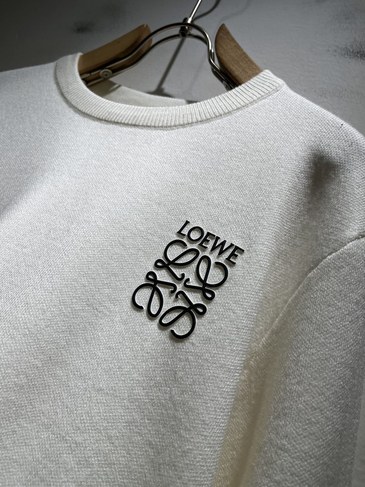 LO*WE/罗*威2025秋冬新款男女同款👫针织羊毛衫，贸易公司渠道货，2025年最新品，官柜同步售卖，