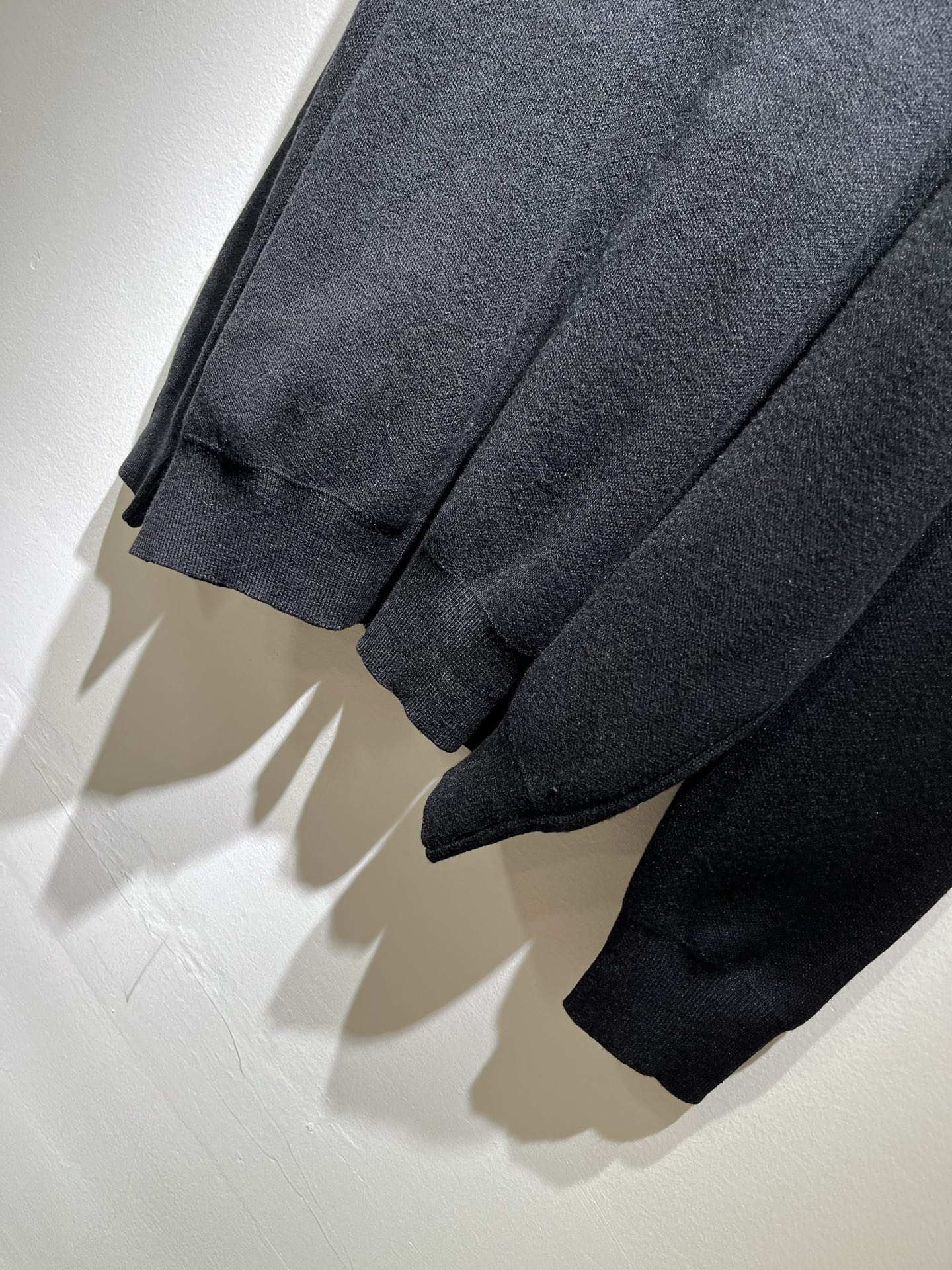 LO*WE/罗*威2025秋冬新款男女同款👫针织羊毛衫，贸易公司渠道货，2025年最新品，官柜同步售卖，