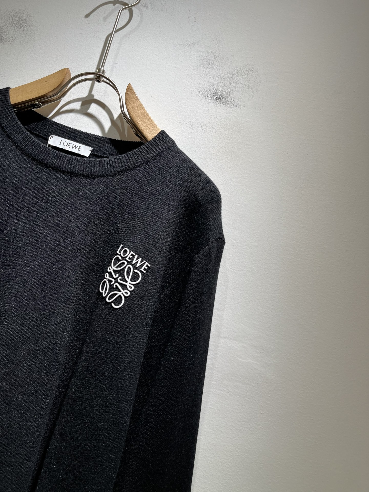 LO*WE/罗*威2025秋冬新款男女同款👫针织羊毛衫，贸易公司渠道货，2025年最新品，官柜同步售卖，