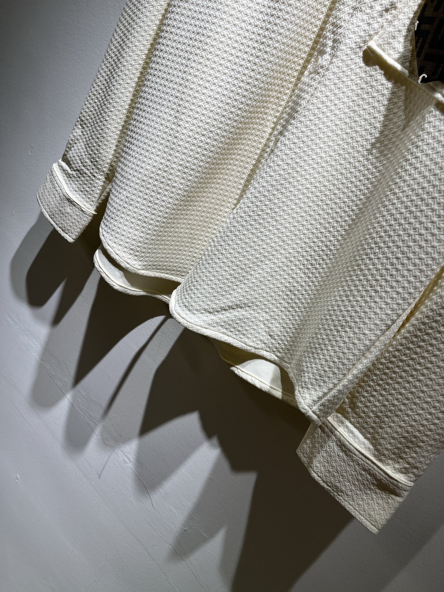 FEN*DI芬迪 2025秋季新款男士长袖衬衣，潮流轻奢新品登场 原单复刻产物 高端品质 市场最高版本 