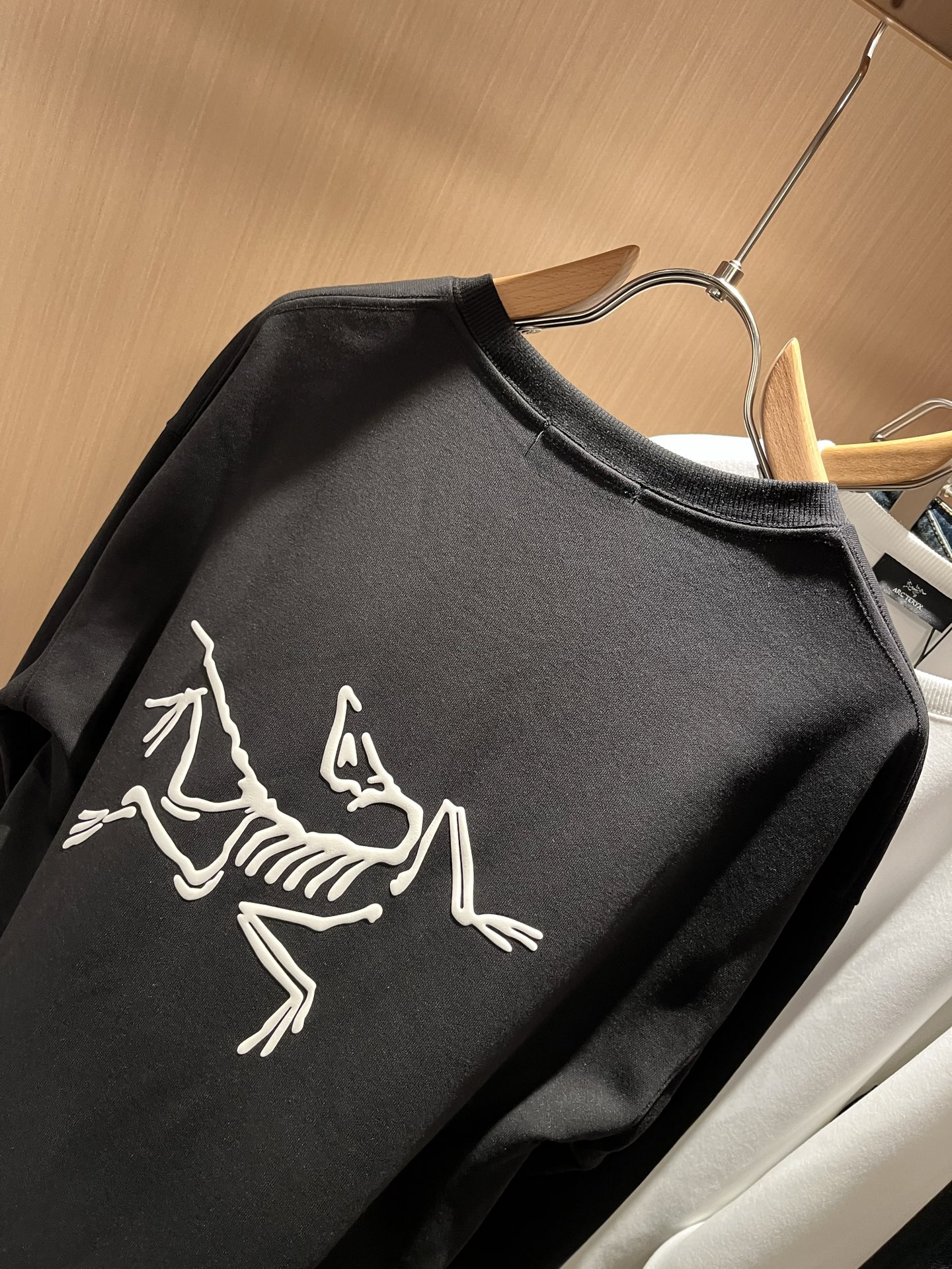 ARCTER*X始*祖鸟 2025秋冬新款男女同款👫休闲卫衣，户外品牌可能大家第一想到的就是加拿大鹅、始