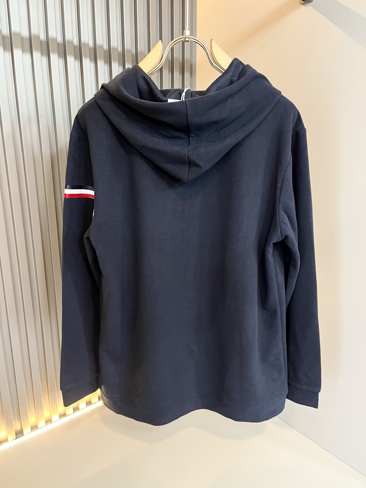 ThomBrow*e汤姆*朗 ~2025秋冬新品男女同款👫连帽卫衣！官网同步有售，休闲经典，独特设计魅力