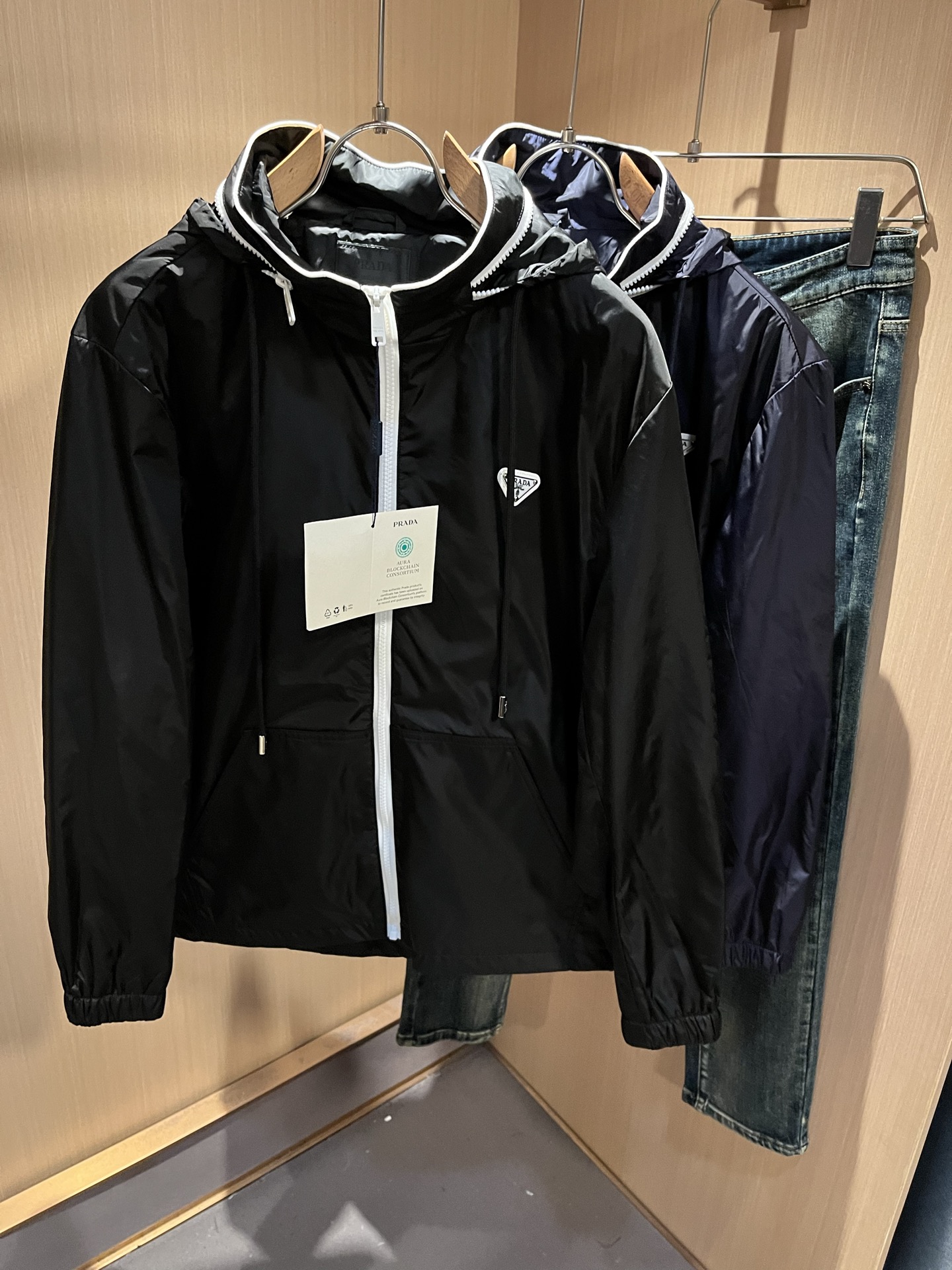 PRAD*A普*达2025秋冬休闲夹克外套，最新时尚休闲拉链夹克，时尚夹克外套!贸易公司渠道稀出，同步官