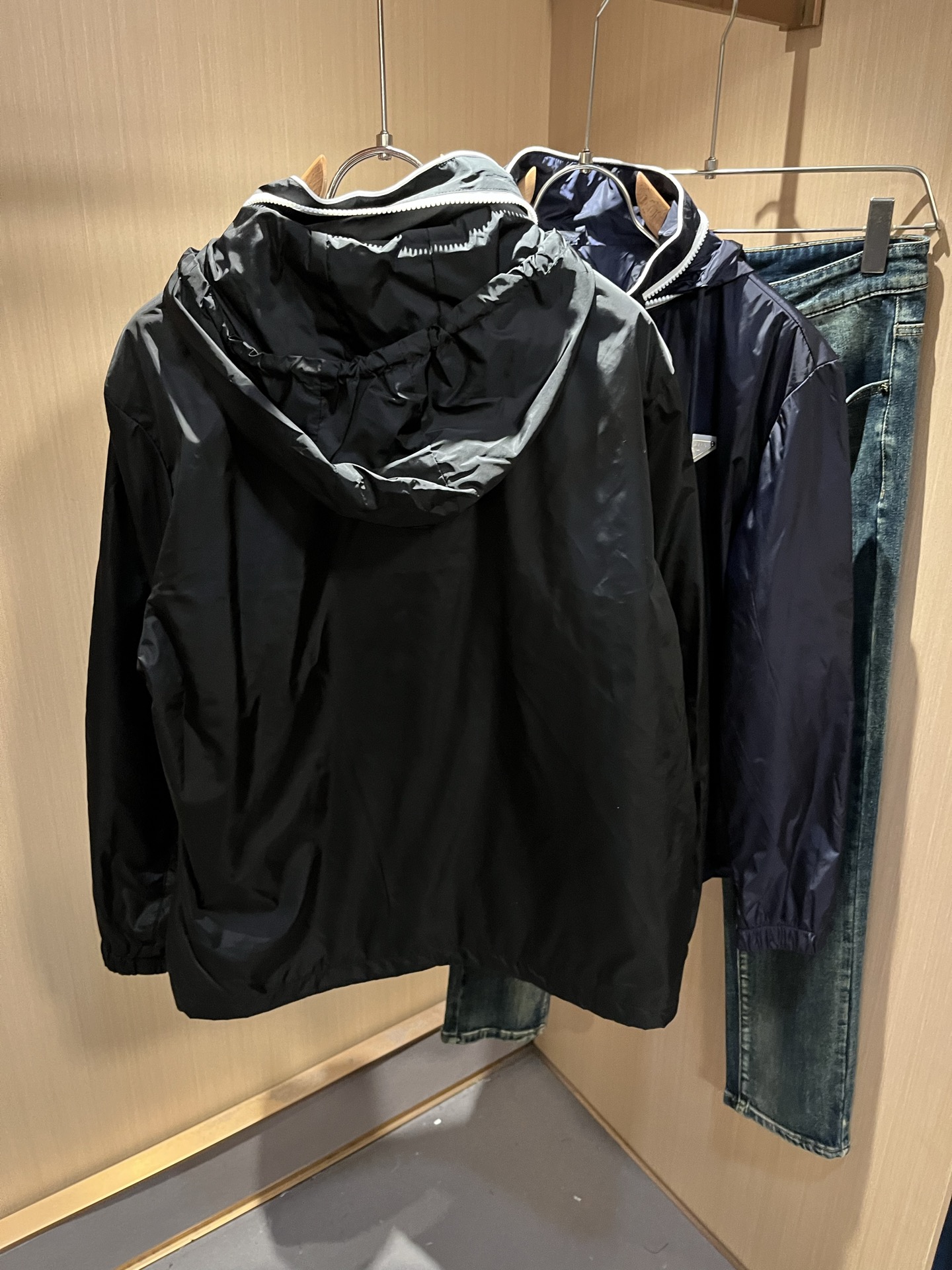 PRAD*A普*达2025秋冬休闲夹克外套，最新时尚休闲拉链夹克，时尚夹克外套!贸易公司渠道稀出，同步官