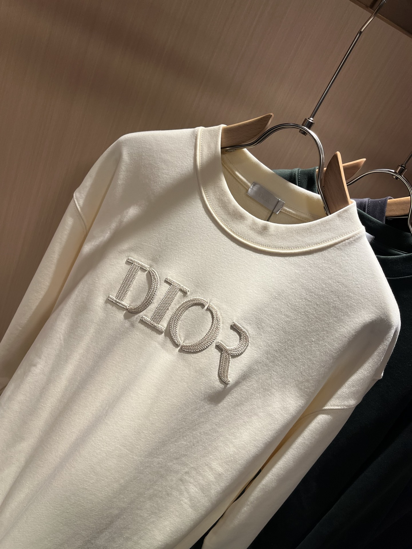 Dio*迪家 2025秋冬新款男女同款👫长袖卫衣，专柜同步发售！定制专属纯棉面料卫衣，定制原版工艺螺纹，