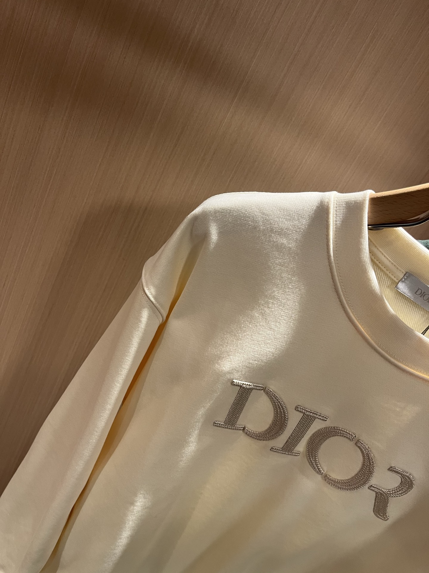 Dio*迪家 2025秋冬新款男女同款👫长袖卫衣，专柜同步发售！定制专属纯棉面料卫衣，定制原版工艺螺纹，