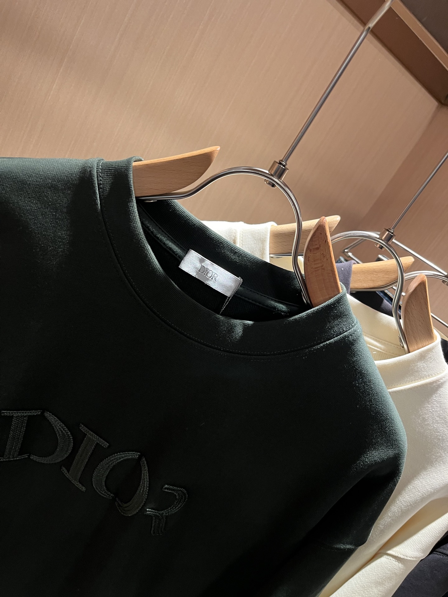 Dio*迪家 2025秋冬新款男女同款👫长袖卫衣，专柜同步发售！定制专属纯棉面料卫衣，定制原版工艺螺纹，