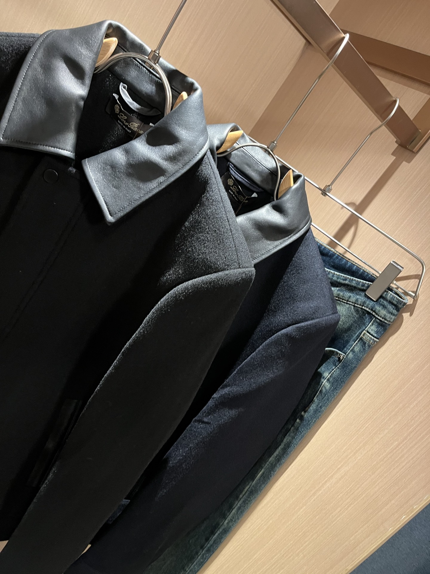 Loro Piana诺悠翩雅 2025秋冬新品男士休闲夹克外套，外贸公司订单！客供羊毛呢材质，经典的专有