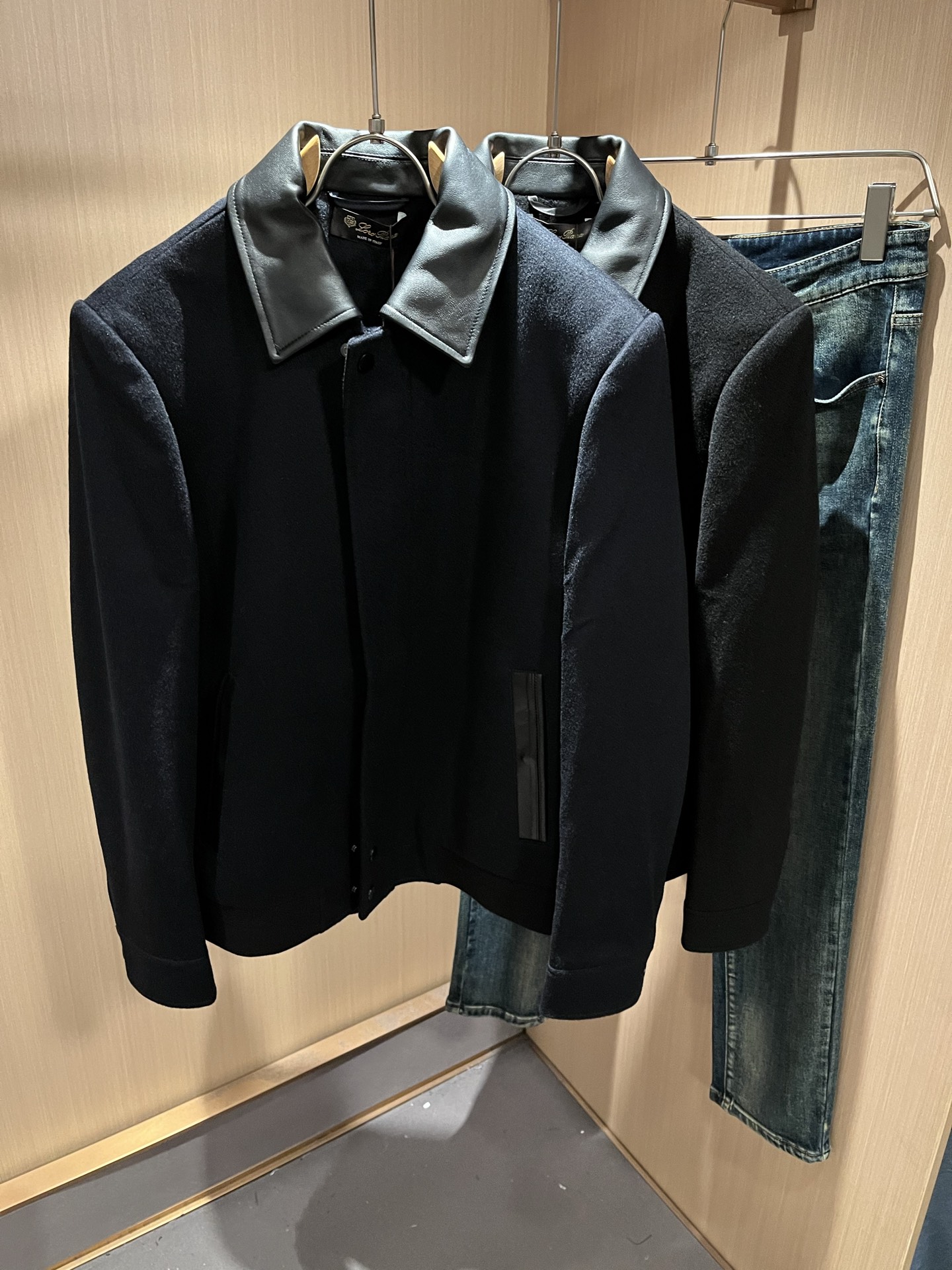 Loro Piana诺悠翩雅 2025秋冬新品男士休闲夹克外套，外贸公司订单！客供羊毛呢材质，经典的专有