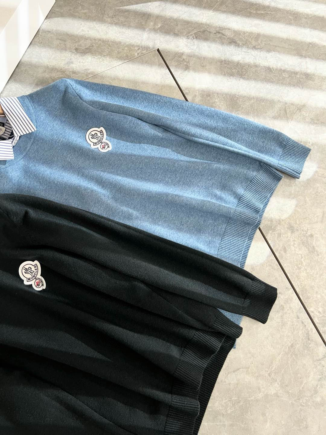 Moncl*r蒙*口 2025秋冬男士最新的贸易订单假两件针织羊毛衫，全品相！！网红款！工艺采用针织羊毛