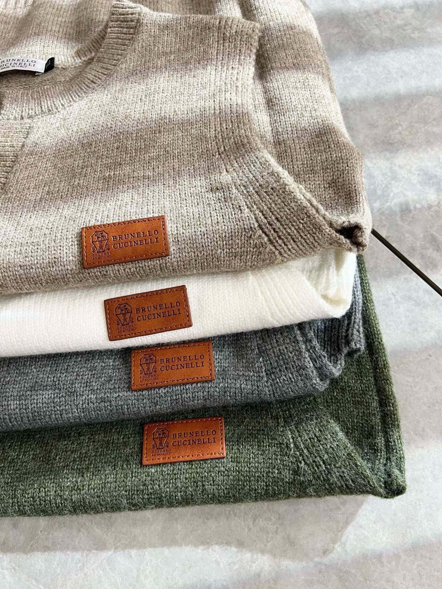 BC-Brunello Cucineli 2025秋冬新款针织羊毛马甲衫，最新时尚潮流效果,时尚新韵味，