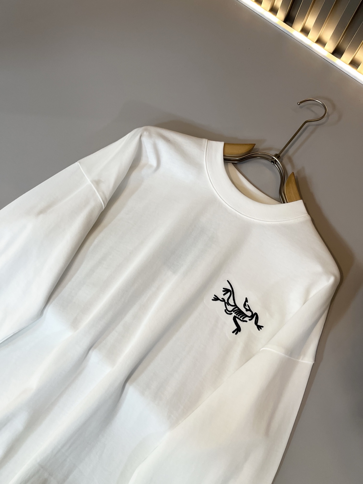 ARCTER*X始*祖鸟 2025秋冬新款男女同款👫休闲打底衫，户外品牌可能大家第一想到的就是加拿大鹅、