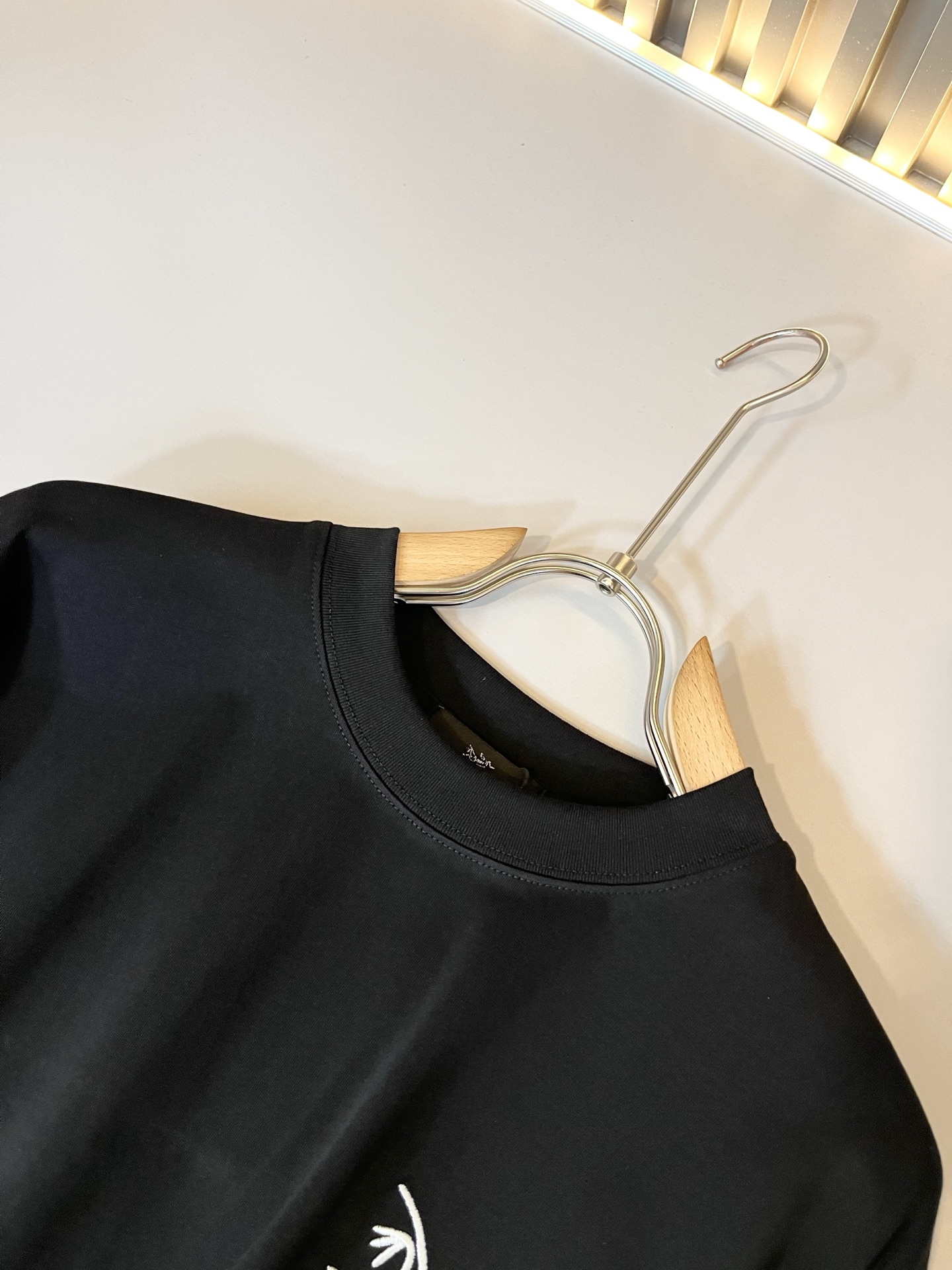 ARCTER*X始*祖鸟 2025秋冬新款男女同款👫休闲打底衫，户外品牌可能大家第一想到的就是加拿大鹅、